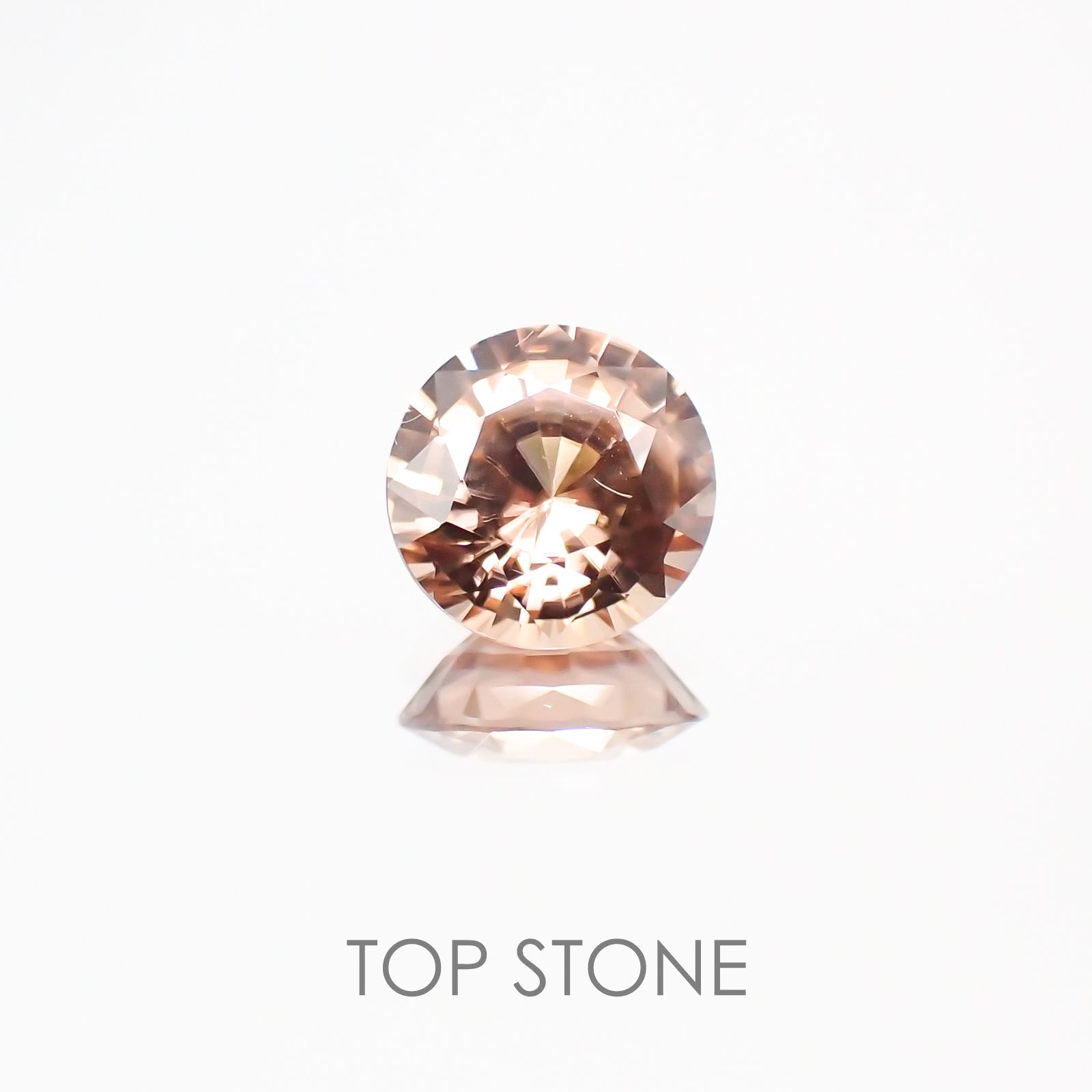 オレンジジルコン(宝石名ジルコン) スリランカ/カンボジア産 1.07ct 識別済[20128046]6.1×6.1mm前後