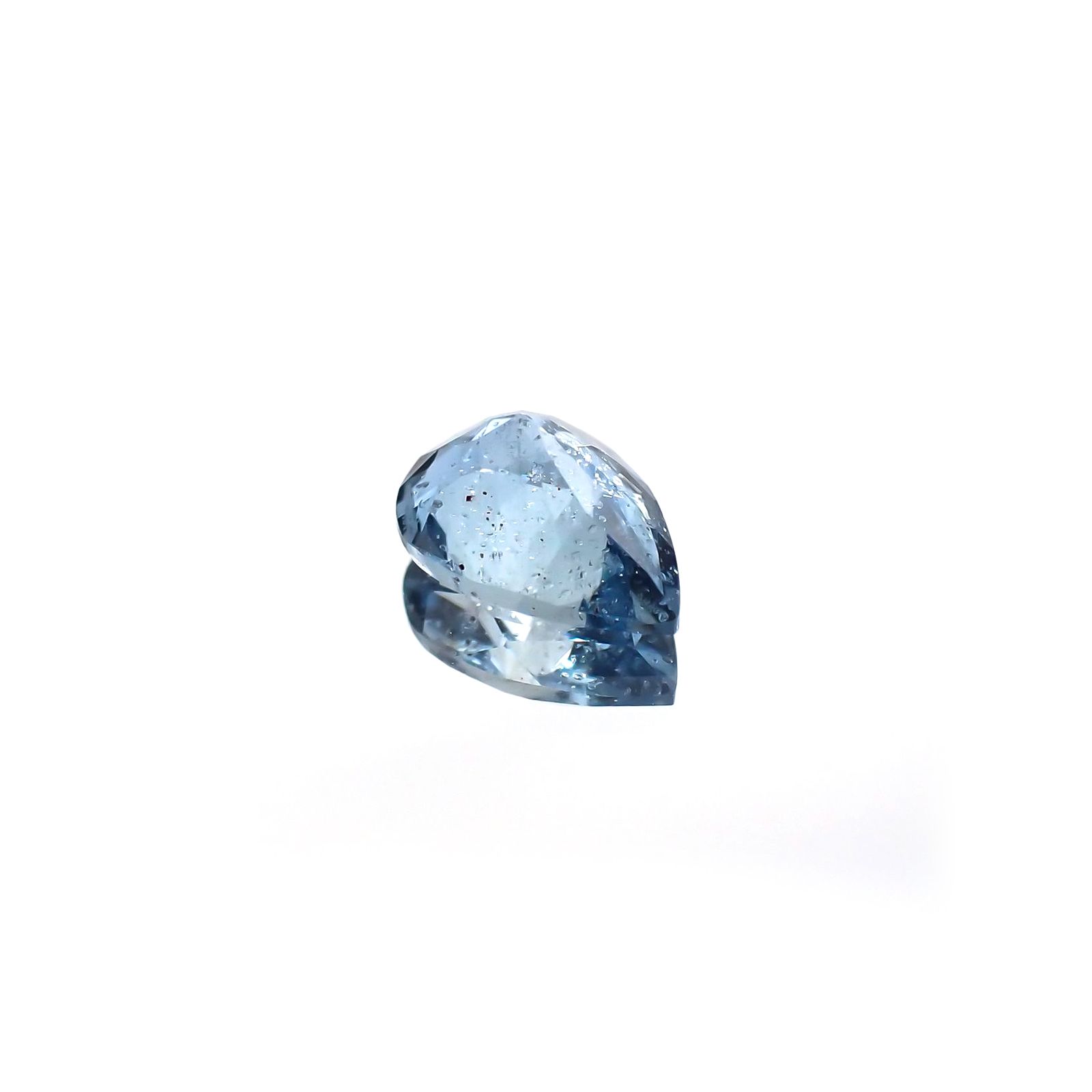 サンタマリアアクアマリン(宝石名アクアマリン) ブラジル産 0.610ct ソ付(彩珠)[210711896]7×5.1mm前後