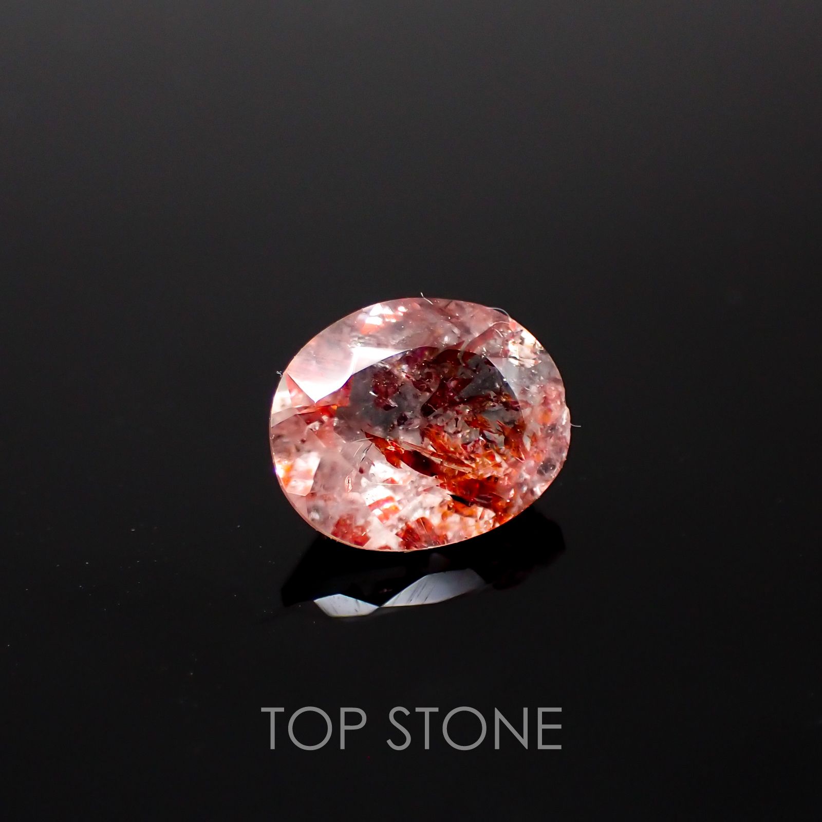 ファイヤークォーツ ナイジェリア産 ルース 1.4ct[210410203]8.3×6.8mm前後