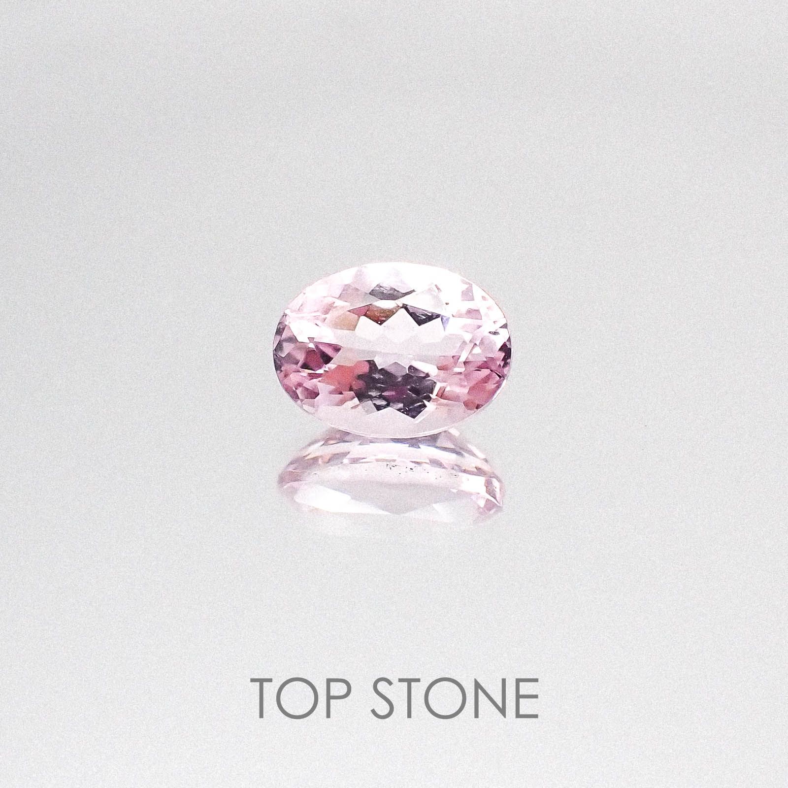 モルガナイト ブラジル産 ルース 1.26ct[20084368]8.1×6.1mm前後