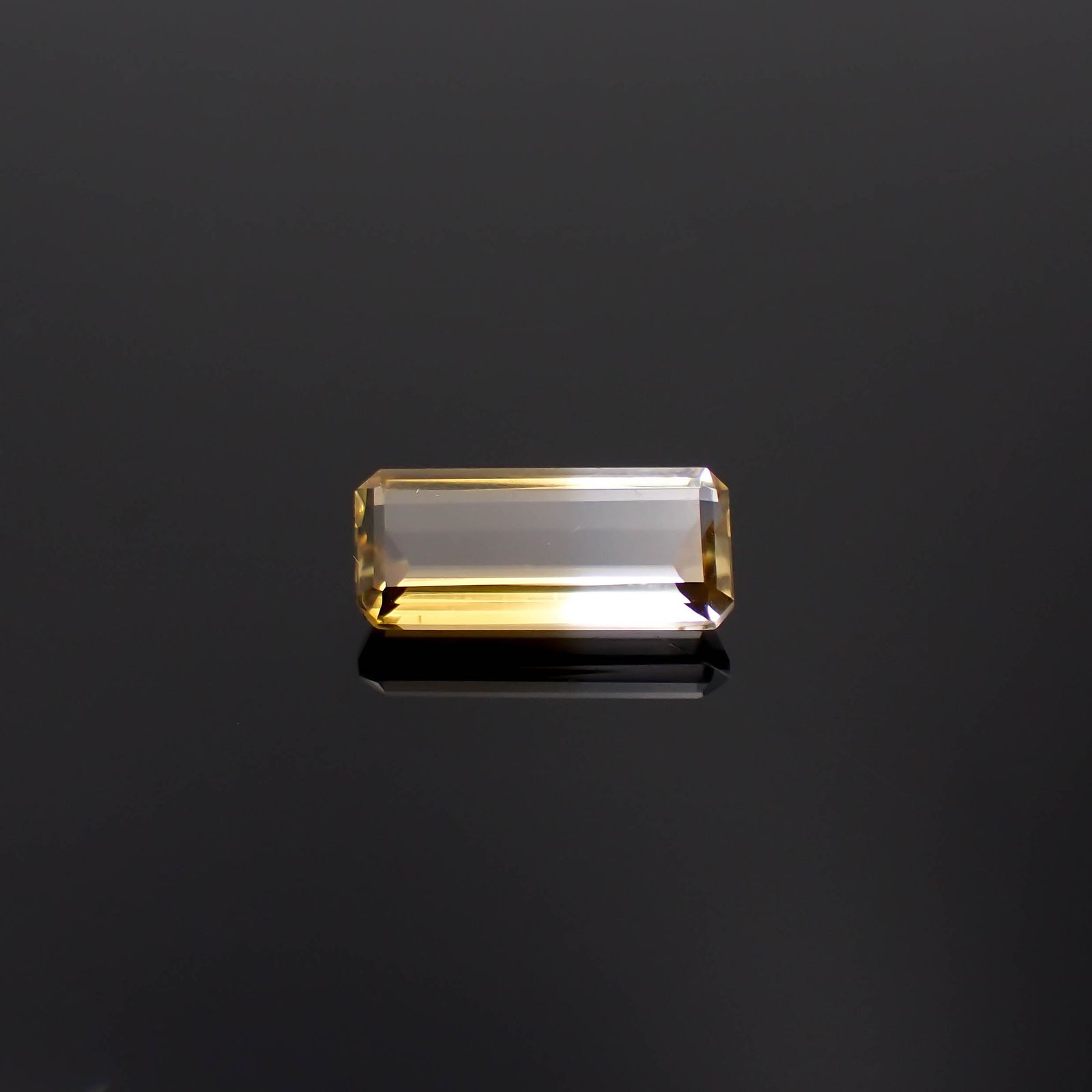 バイカラーシトリン ブラジル・ミナスジェライス州産 4.58ct[240326466]15.8x7.1mm前後