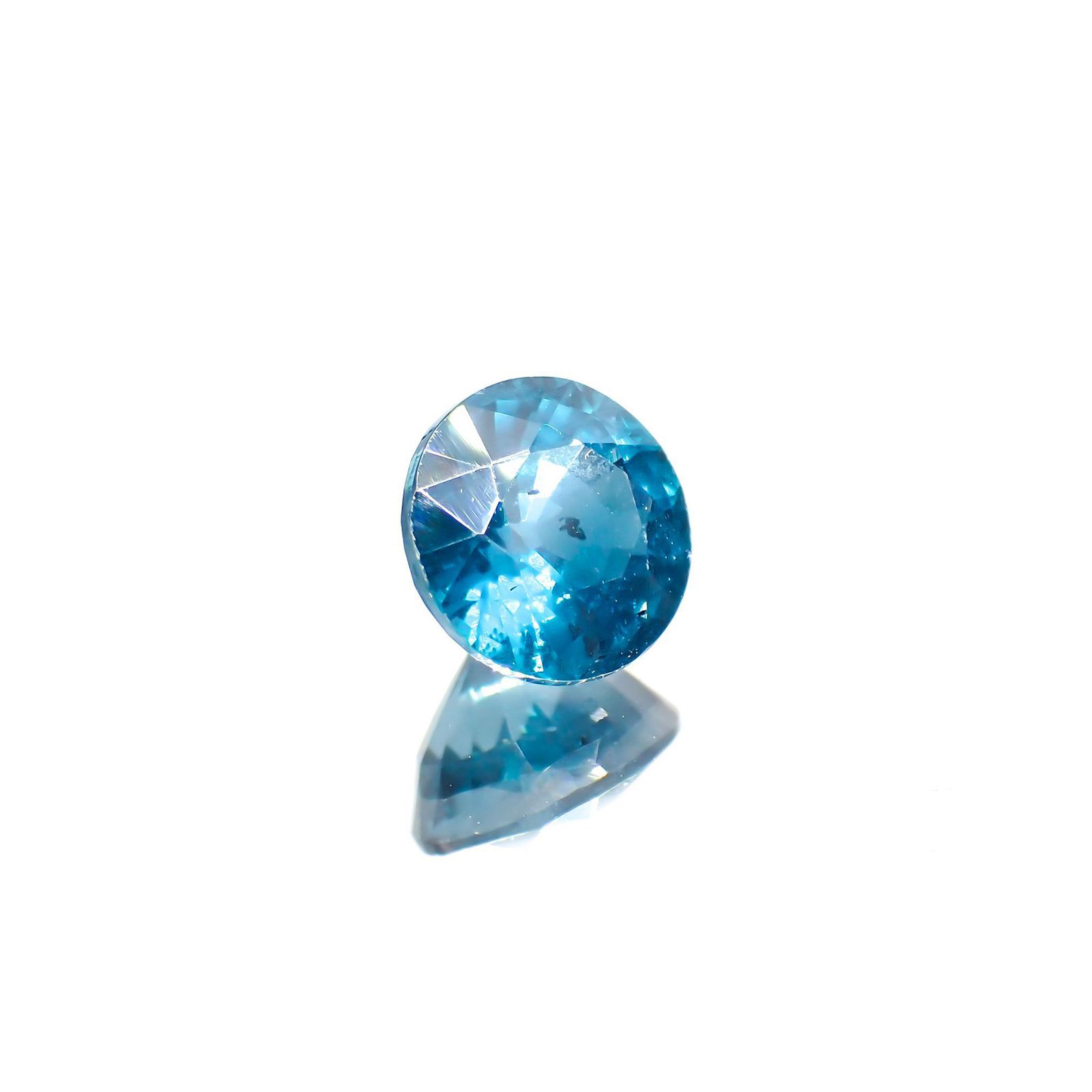 オーシャンブルーカイヤナイト(宝石名カイヤナイト) インド・オリッサ州産 1.70ct 識別済[210912368]6.8×6.8mm前後