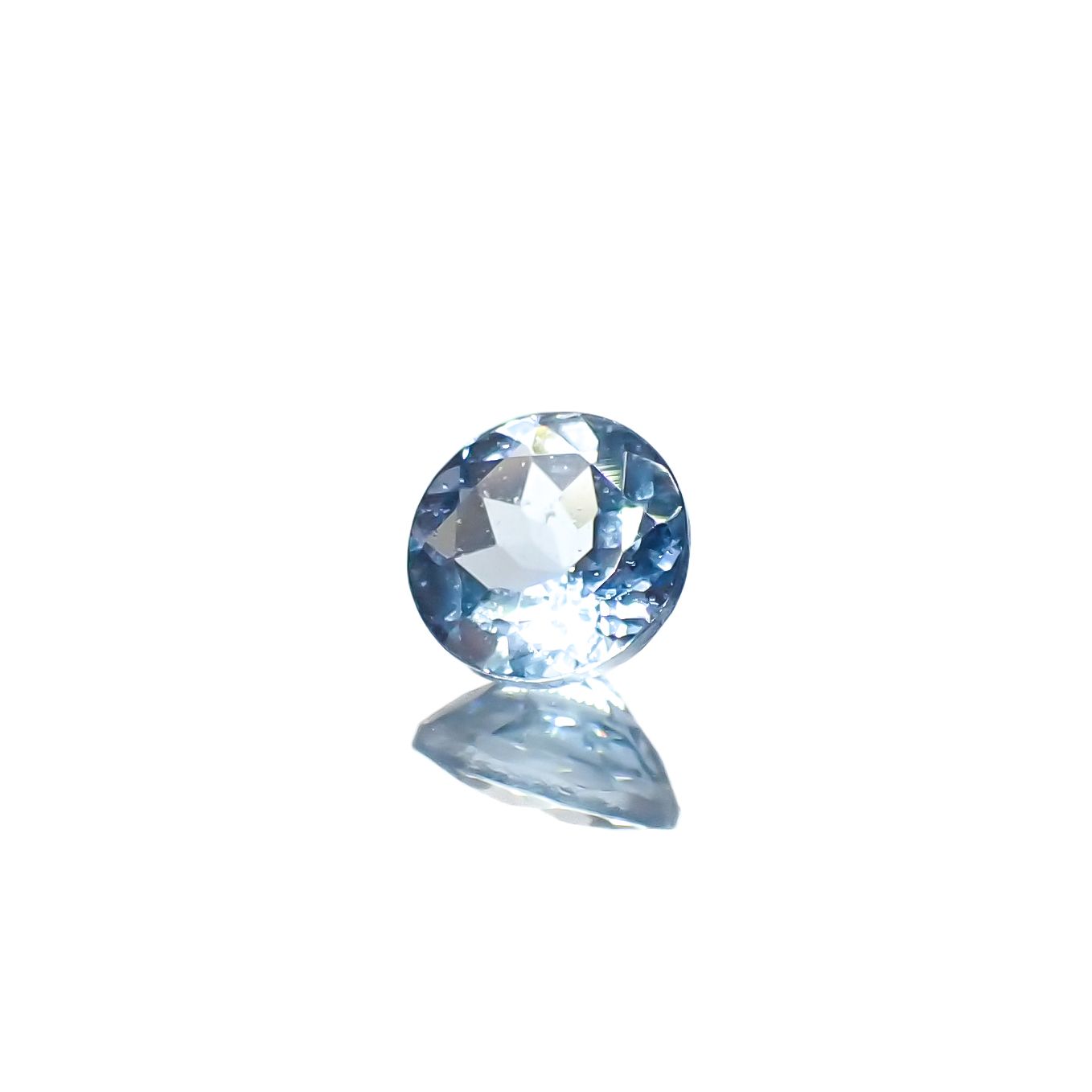アクアマリン(宝石名アクアマリン)モザンビーク産 0.42ct 識別済[240226012]5x5mm前後