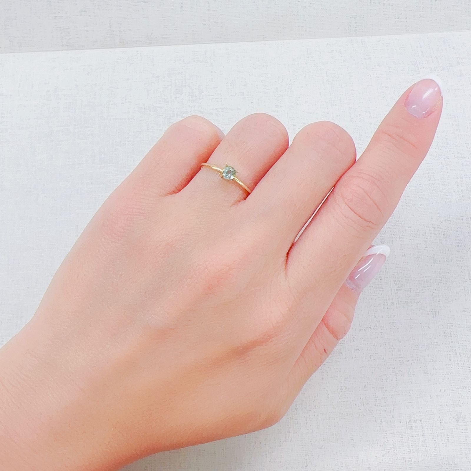 バナジウムコーネルピン(宝石名コーネルピン)タンザニア・タンガ州産 0.27ct 識別済[230521911]3.8x3.8mm前後