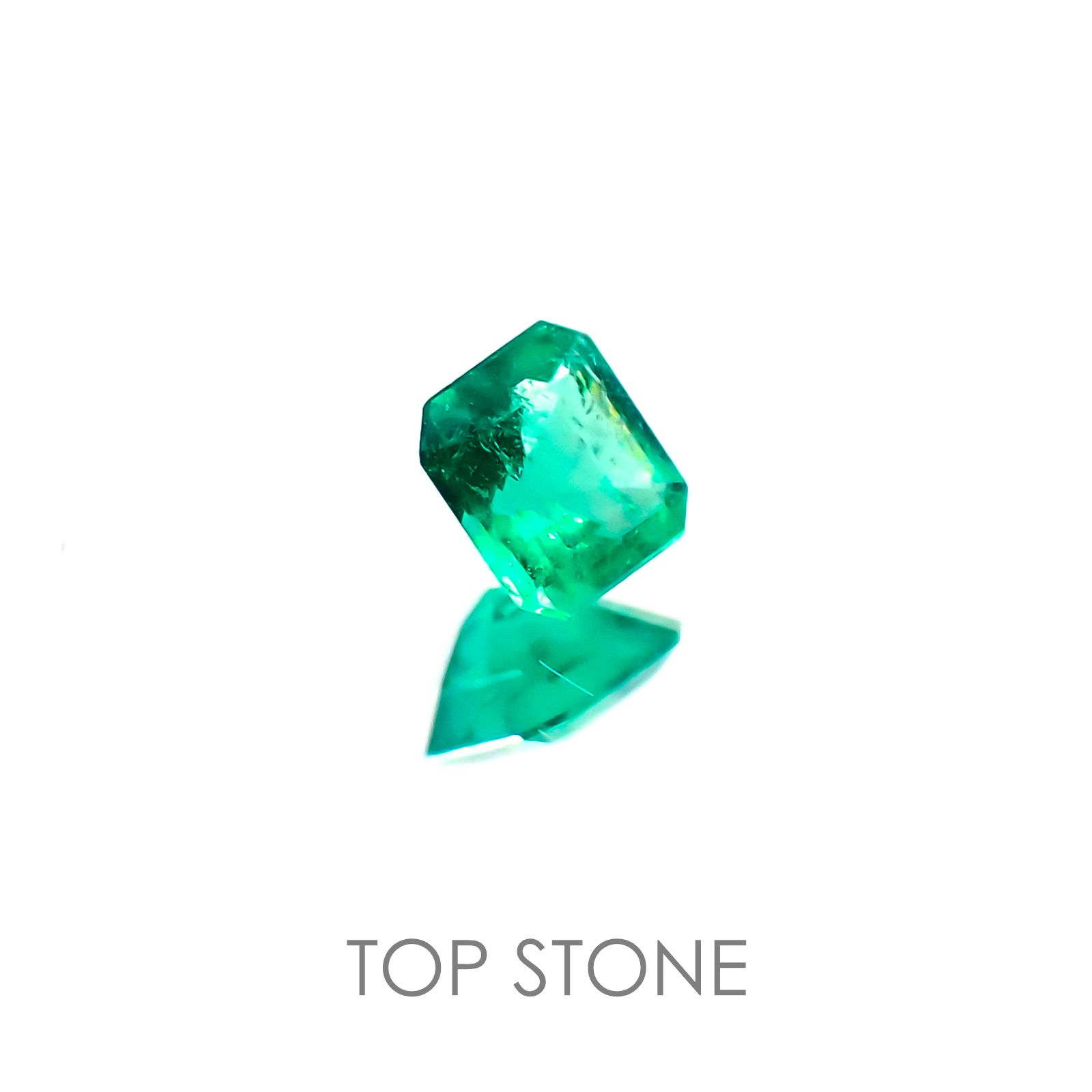 エメラルド コロンビア産 ルース 0.12ct[20118359]3.2×3mm前後