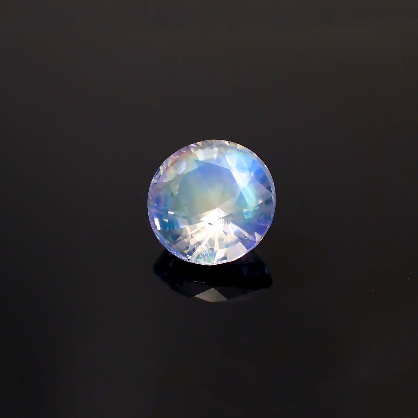 【✨神秘的✨】虹色 マダガスカル産 ラブラドライト 天然石 ✨神秘的✨】虹色 マダガスカル産 ラブラドライト 天然石