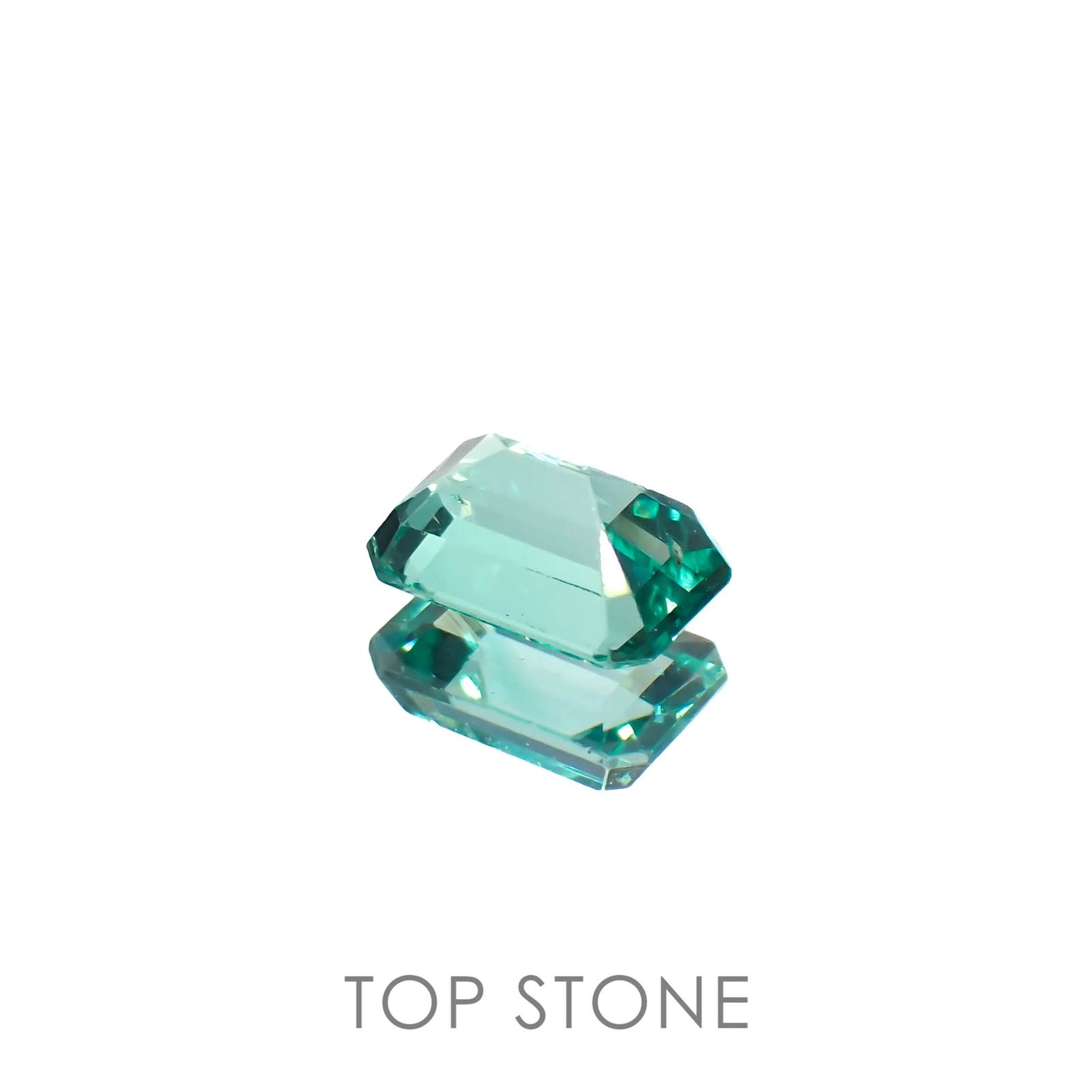 エメラルド ザンビア産 0.46ct[230120263]5.8x3.8mm前後