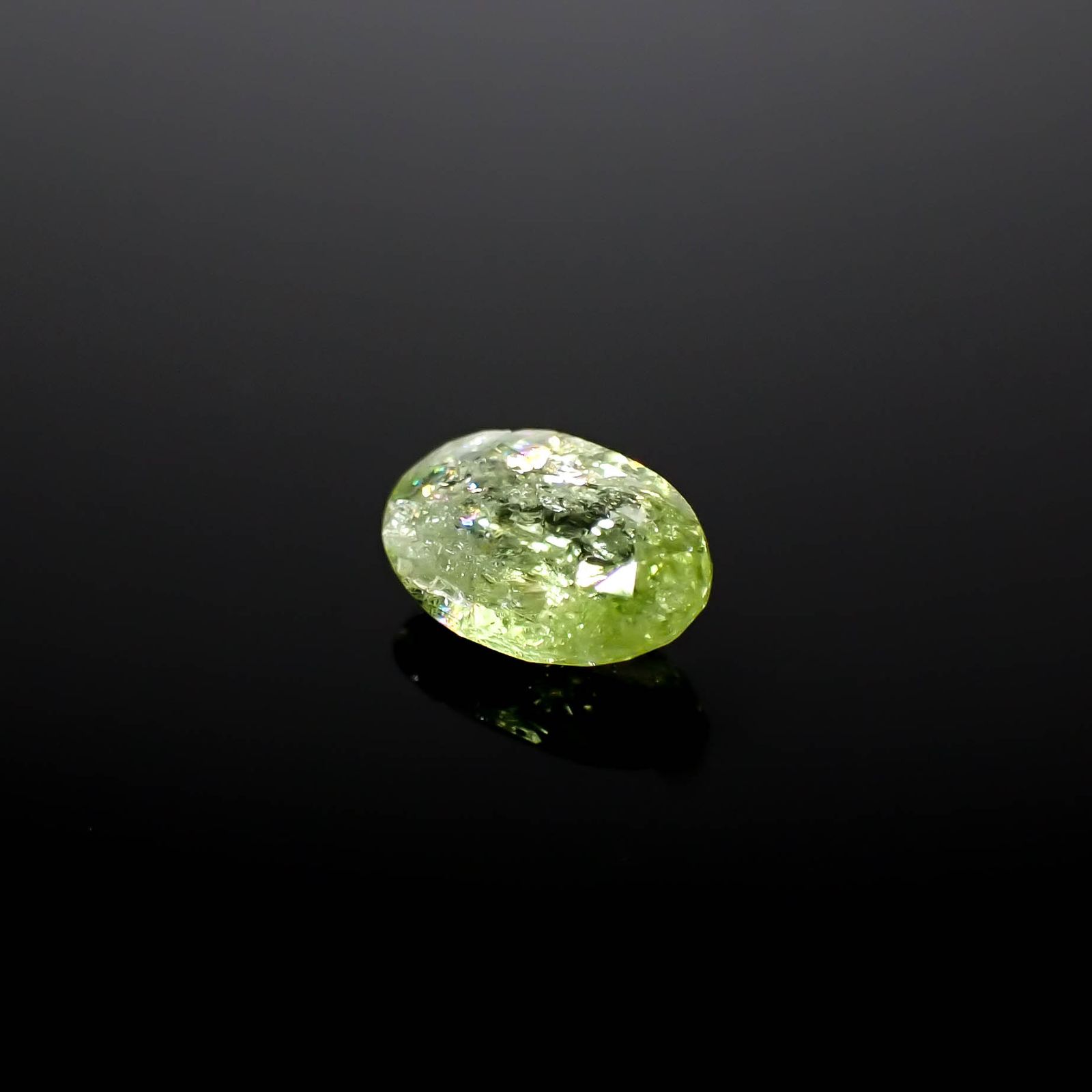 イリデッセンスクロムトルマリン ケニア産 0.83ct[240928936]7.6x5mm前後