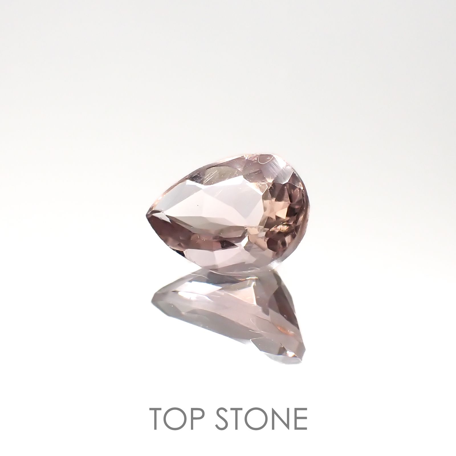 フローライト フルオレッセンス イギリス・ロジャリー鉱山産 2.81ct[220716926]10.6x7.5mm前後