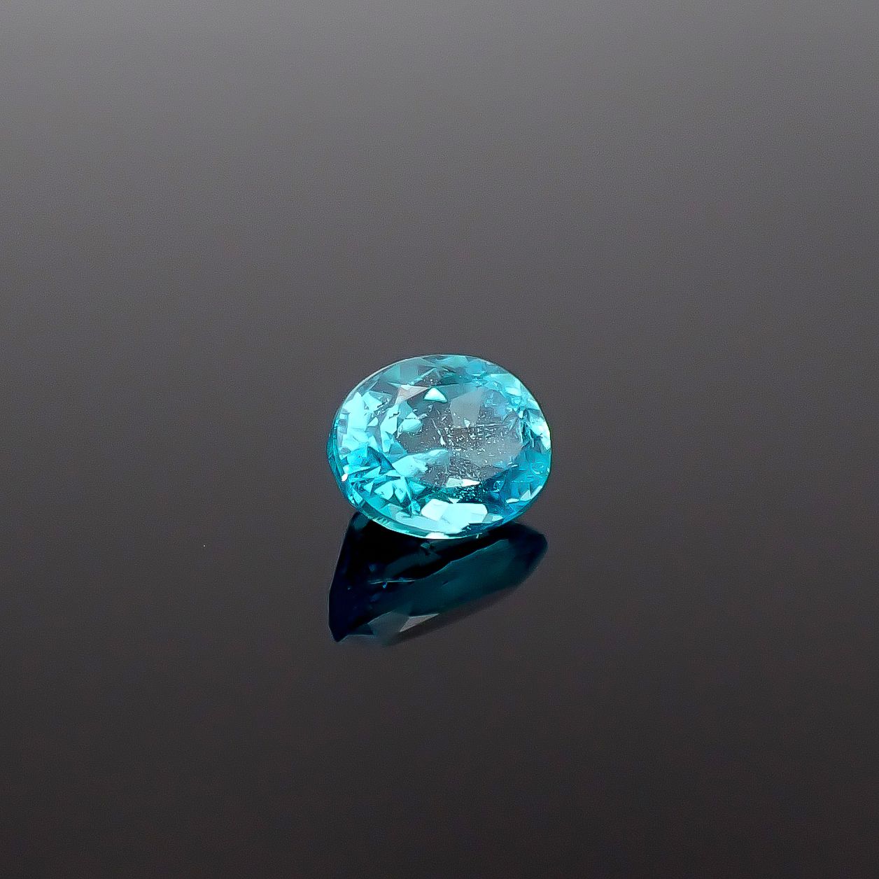 パライバトルマリン(宝石名宝石名トルマリン/別名パライバ・トルマリン)ブラジル・キントス鉱山産 GIA鑑付 0.37ct / 5.07x3.87mm前後 [260331939]