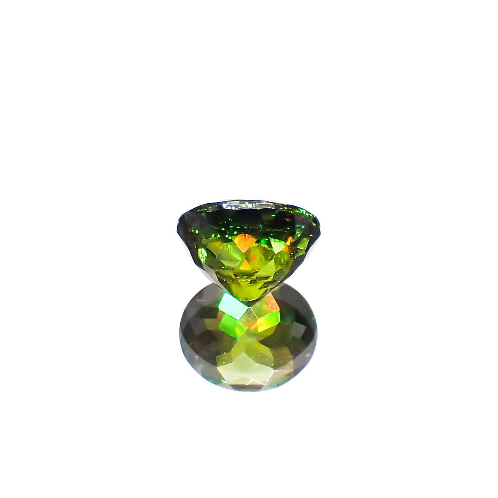 カラーチェンジスフェーン パキスタン産 0.86ct [230120039]6x5mm前後