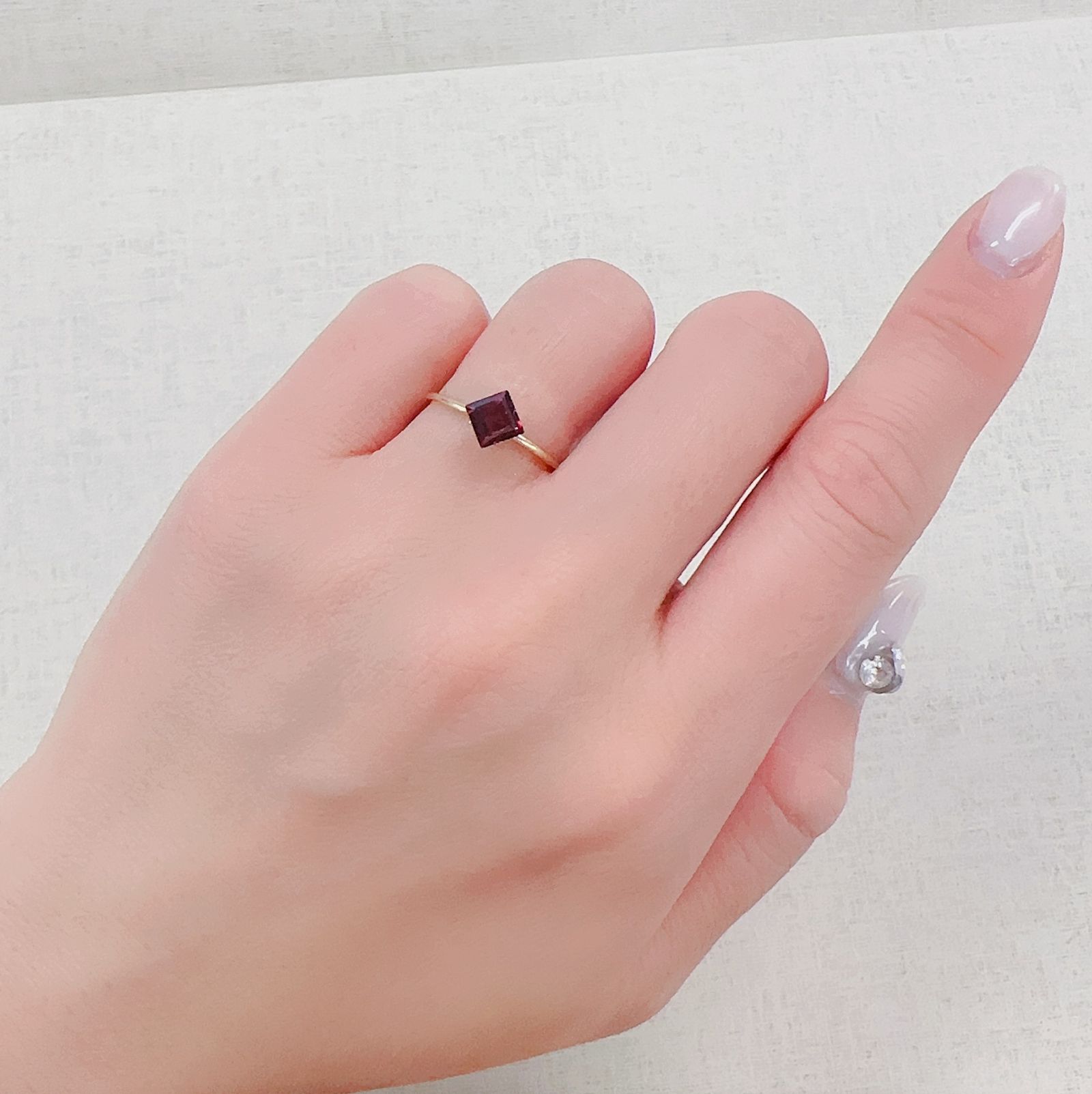 パイラルスパイトガーネット モザンビーク産 0.98ct[230421780]5x5mm前後