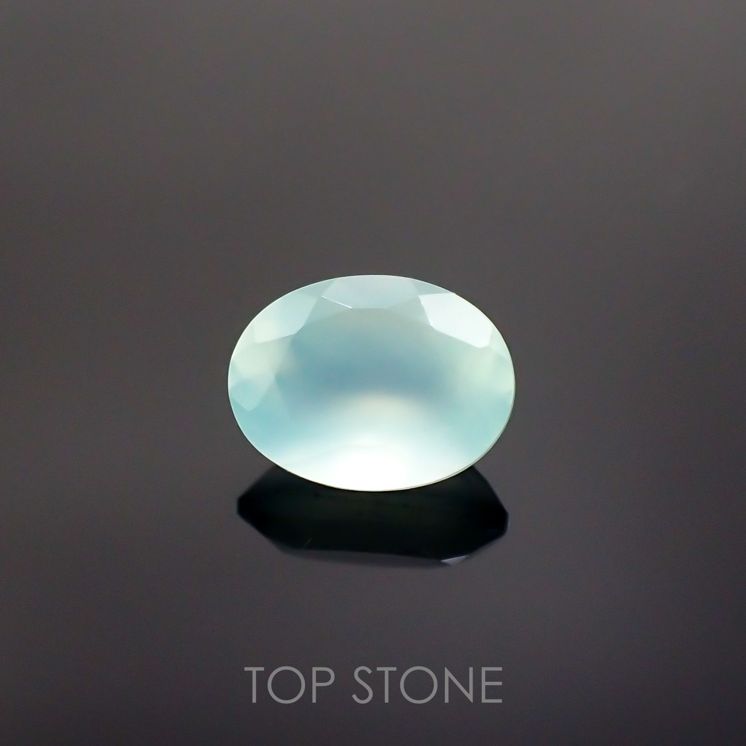アクアプレーズ(宝石名ブルー グリーン・カルセドニー) 南アフリカ産 1.28ct 識別済[210912343]8.1×6mm前後
