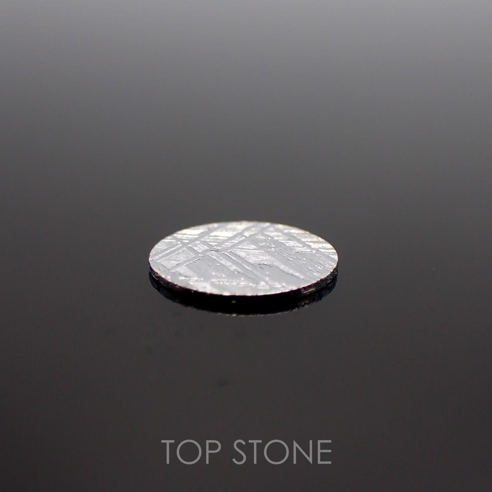 ムオニナルスタ隕石 発見地：スウェーデン 1.66ct[220115600]9.9x9.9mm前後