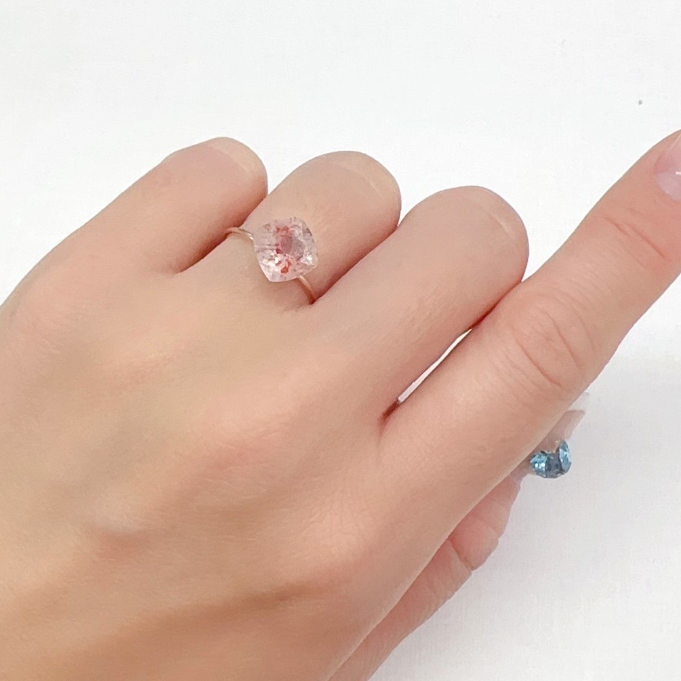 ファイヤークォーツ ナイジェリア産 2.59ct[240326714]8.5x8.5mm前後