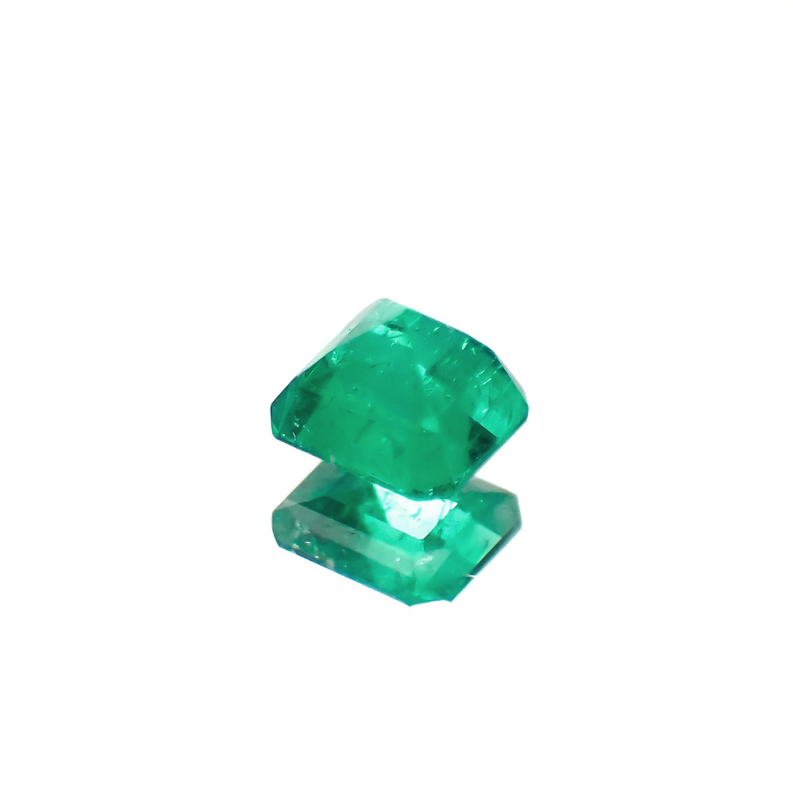 エメラルド コロンビア産 0.19ct[230421712]3.4x3mm前後