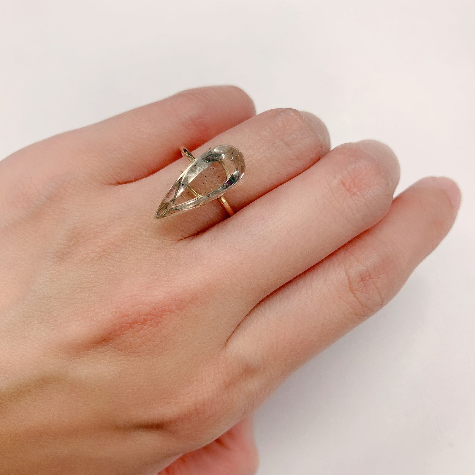 ティンカーベルクォーツ ブラジル産 5.26ct[210811969]18.3×7.4mm前後