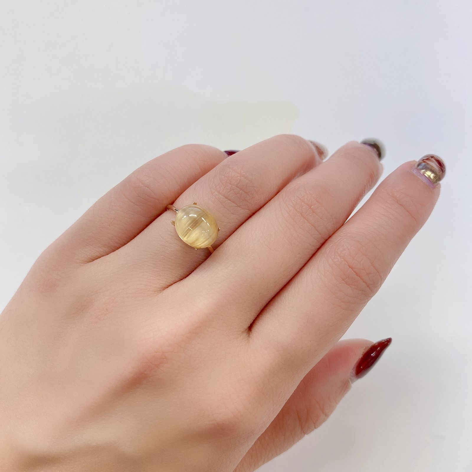 ベリルキャッツアイ(宝石名ベリル・キャッツアイ)ブラジル産 4.82ct 識別済[230522206]10.7x8.8mm前後
