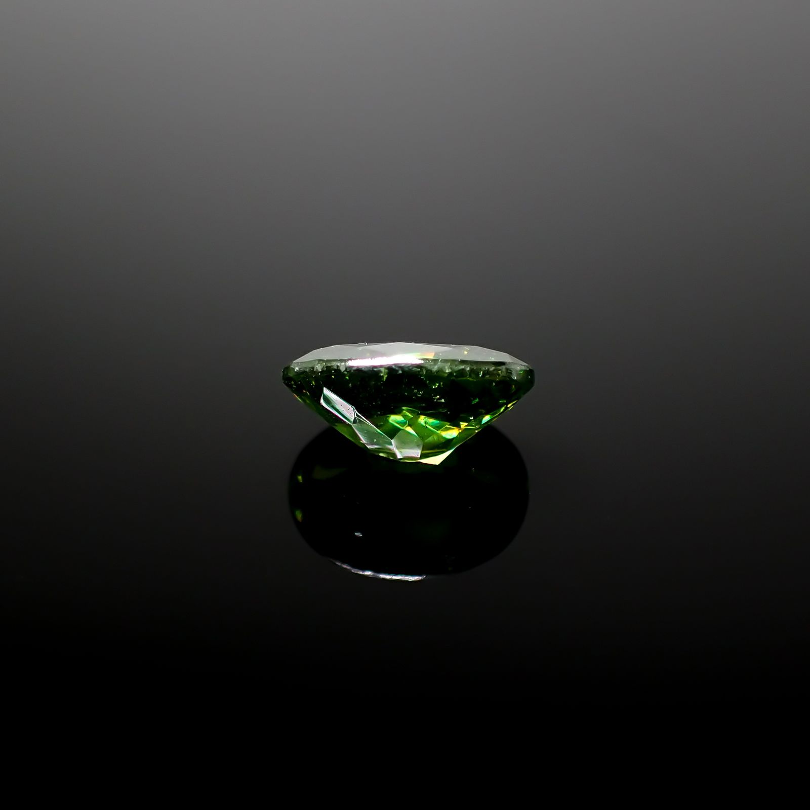 グリーンスファレライト ブルガリア産 1.44ct[240929135]7.9x6mm前後