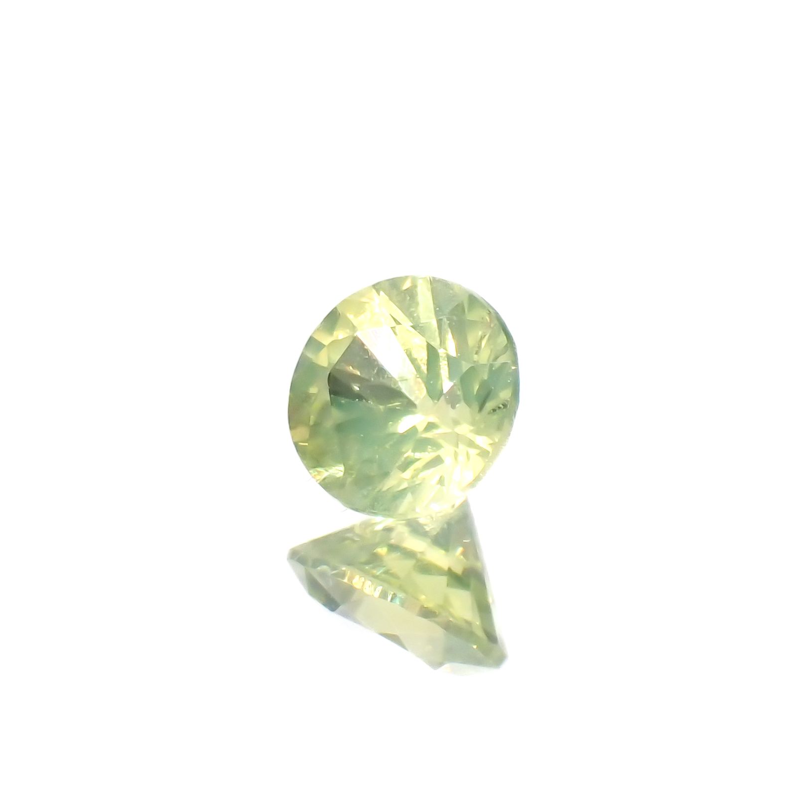 クリソベリル(宝石名クリソベリル)スリランカ産 0.24ct 識別済[230622492]3.7x3.7mm前後