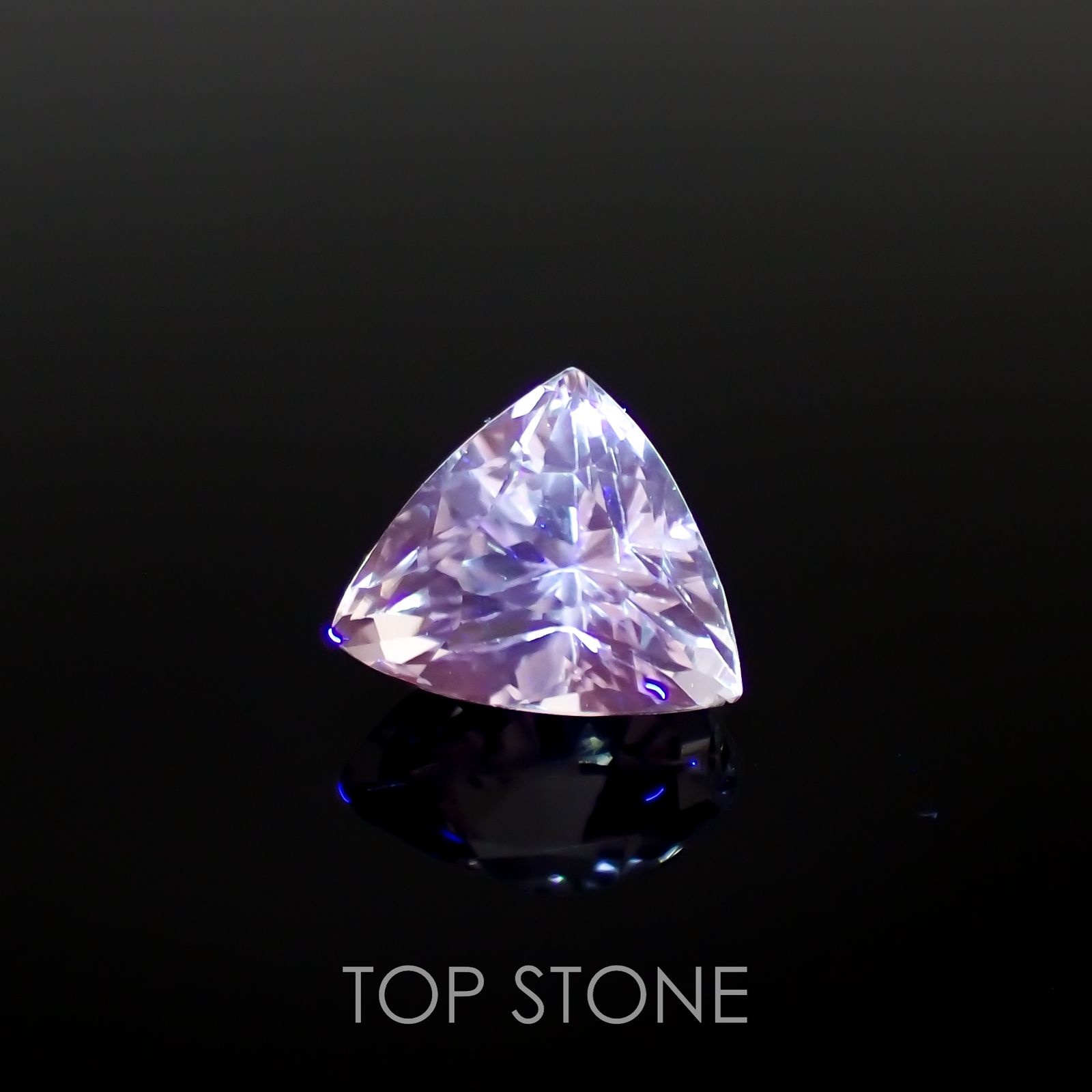 クンツァイト アフガニスタン産 2.58ct[221119116]7.7x8.2mm前後