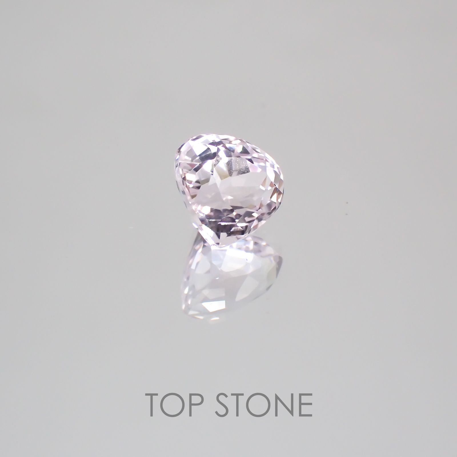 クンツァイト アフガニスタン産 ルース 1.97ct[21029731]7.8×7.3mm前後
