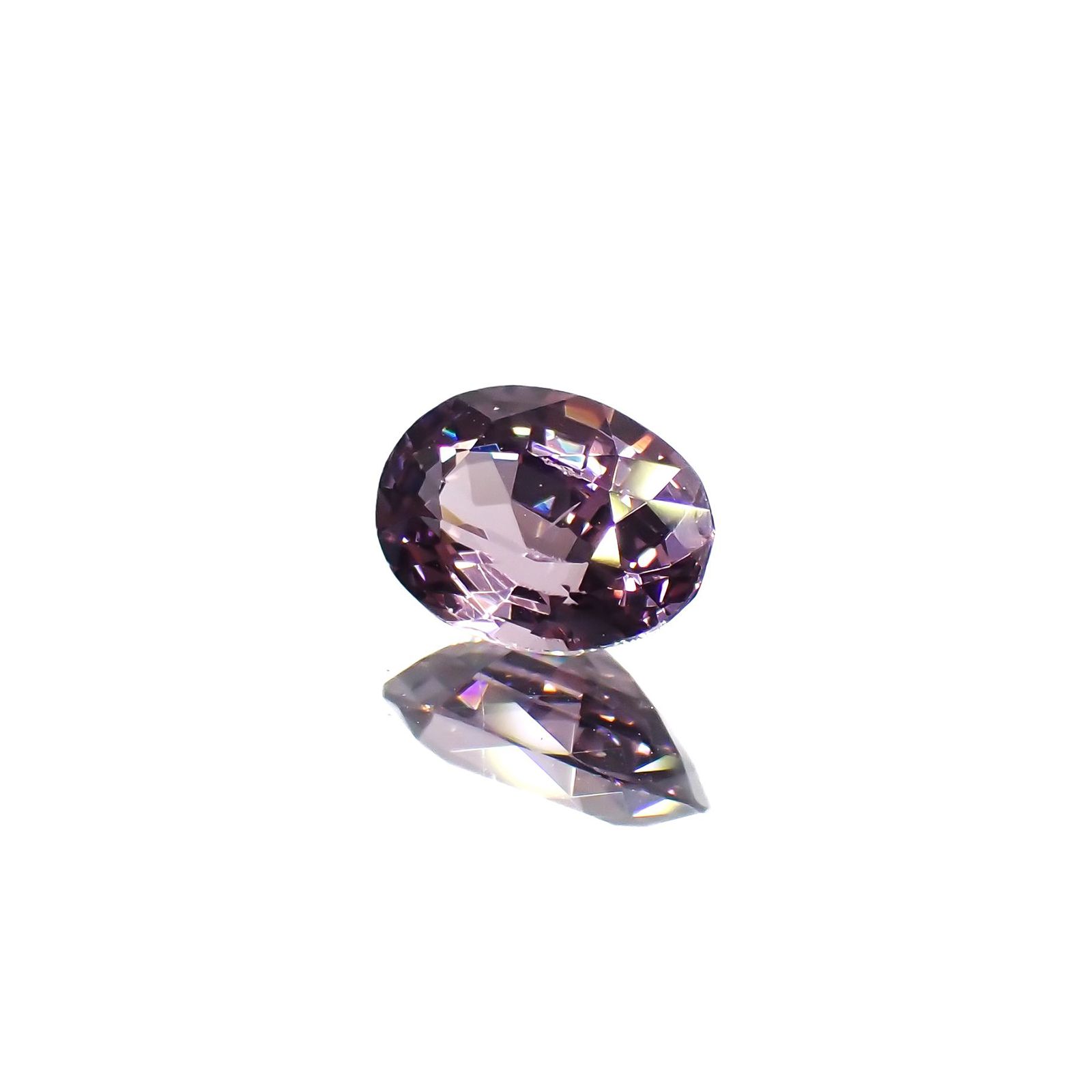 バイオレットスピネル(宝石名スピネル)ビルマ産 0.79ct 識別済[221018396]7x4.9mm前後