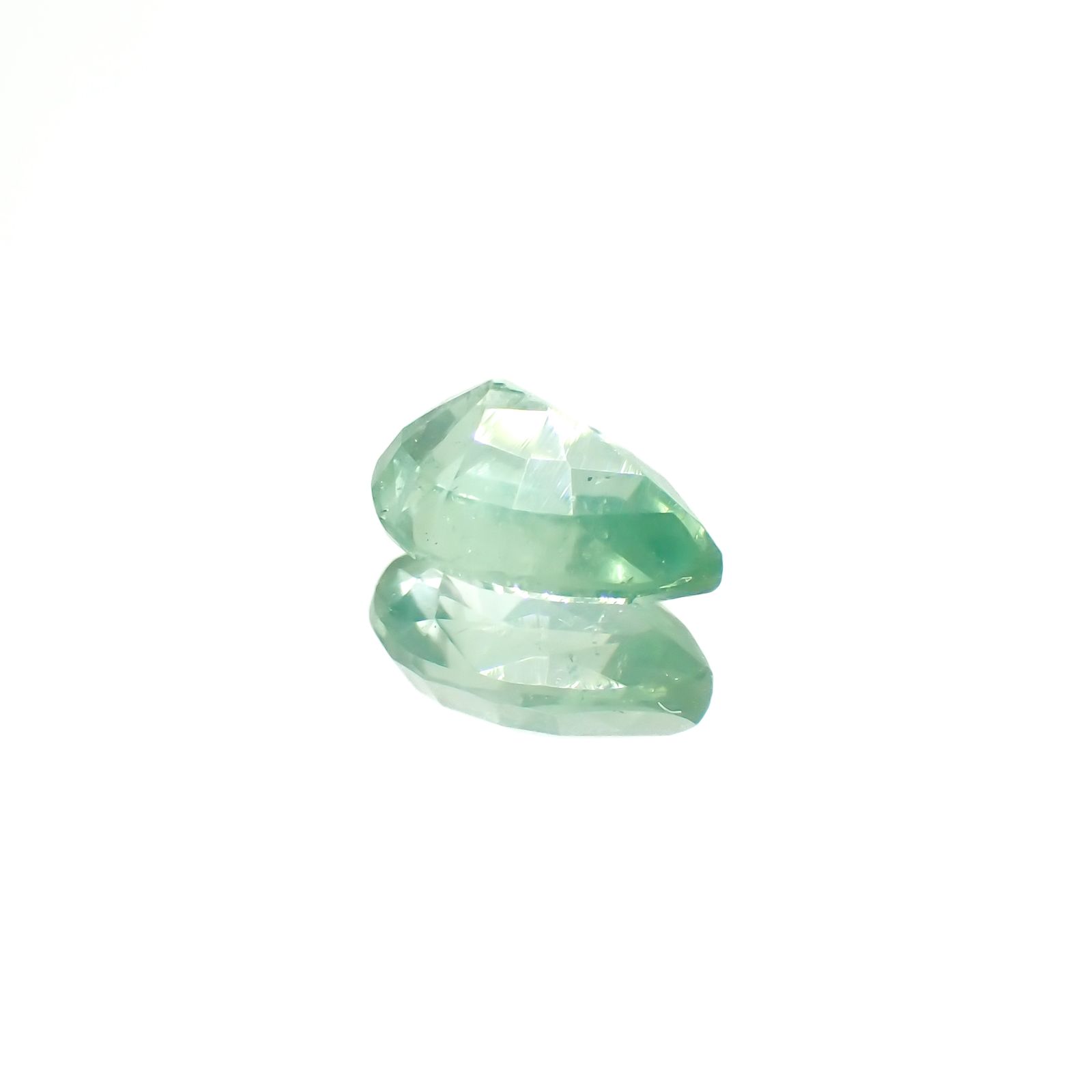グリーンカイヤナイト タンザニア産 0.88ct[230220578]7.1x4.8mm前後