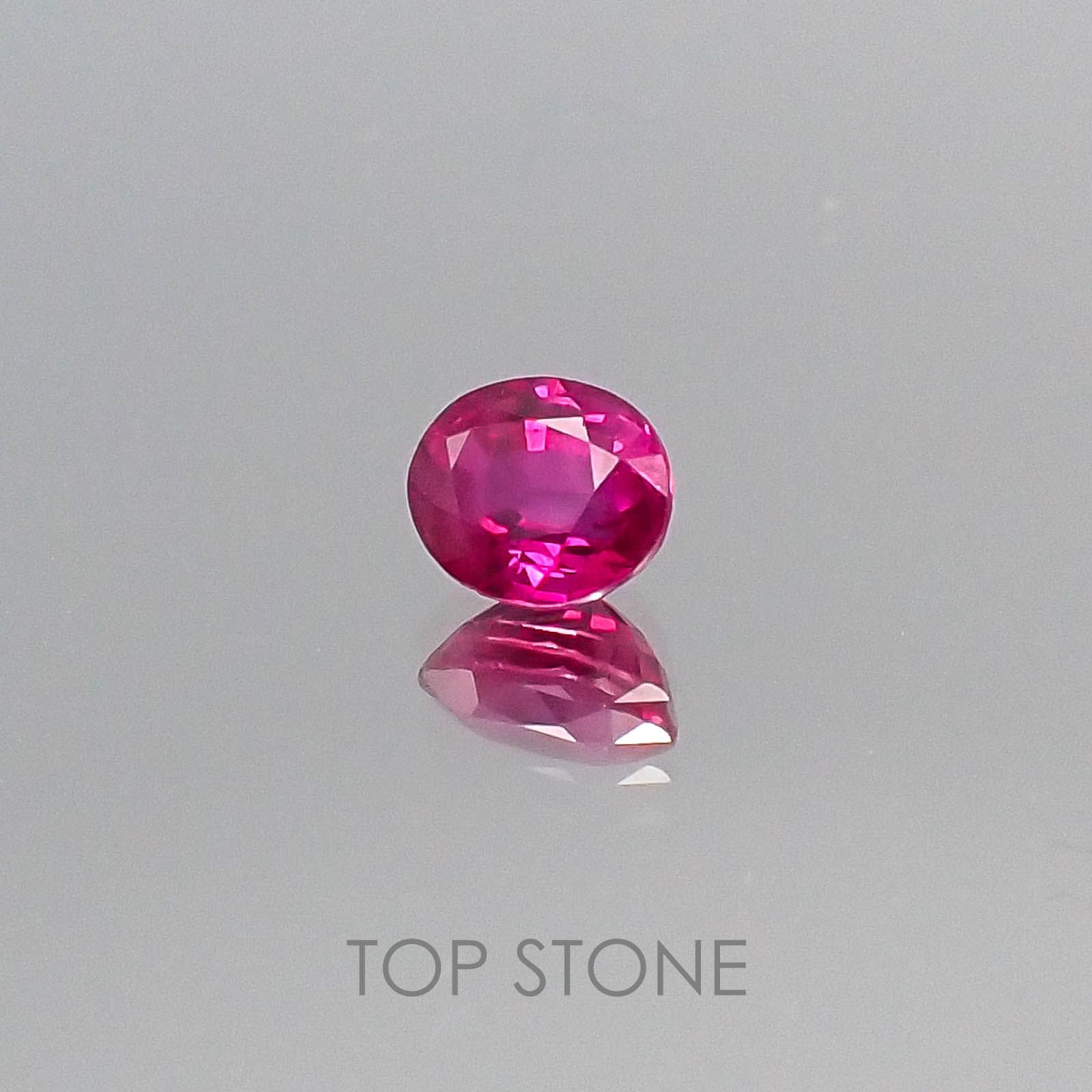 ルビー ビルマ産 ルース 0.66ct[20052361]5.4×4.4mm前後