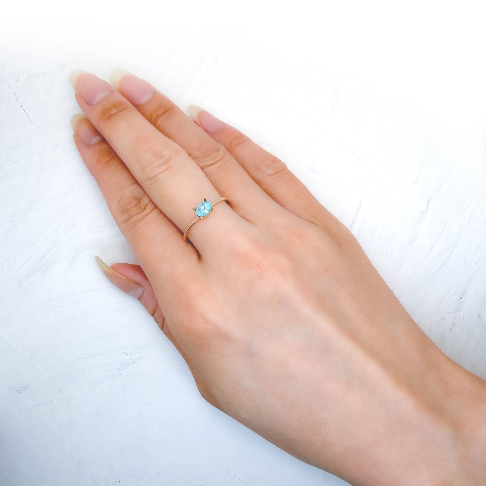 パライバトルマリン(宝石名トルマリン/別名 パライバ・トルマリン)ブラジル産 識別済 0.38ct / 5.2x3.5mm前後 [260932811]