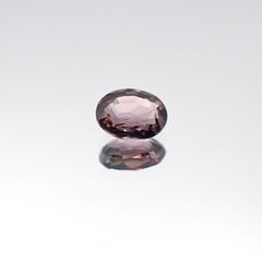 カラーチェンジサファイア 非加熱(宝石名サファイア)タンザニア産 0.34ct 識別済[231023985]4.6x3.5mm前後