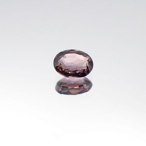 カラーチェンジサファイア 非加熱(宝石名サファイア)タンザニア産 0.34ct 識別済[231023985]4.6x3.5mm前後