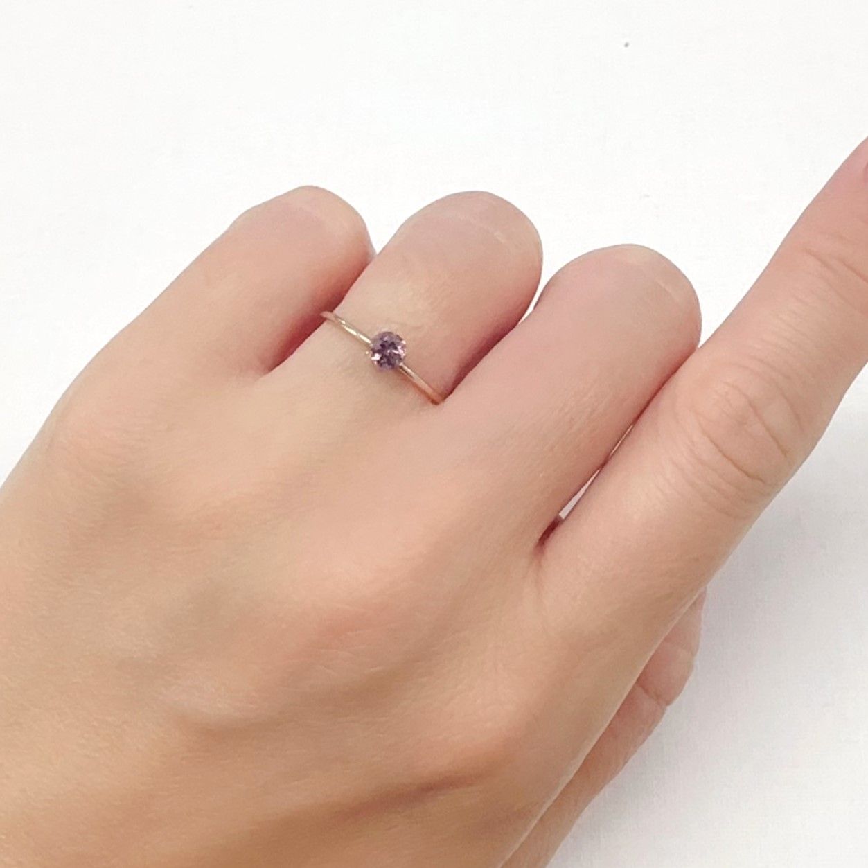 ドラゴンガーネット タンザニア産 0.38ct[240427286]4x4mm前後