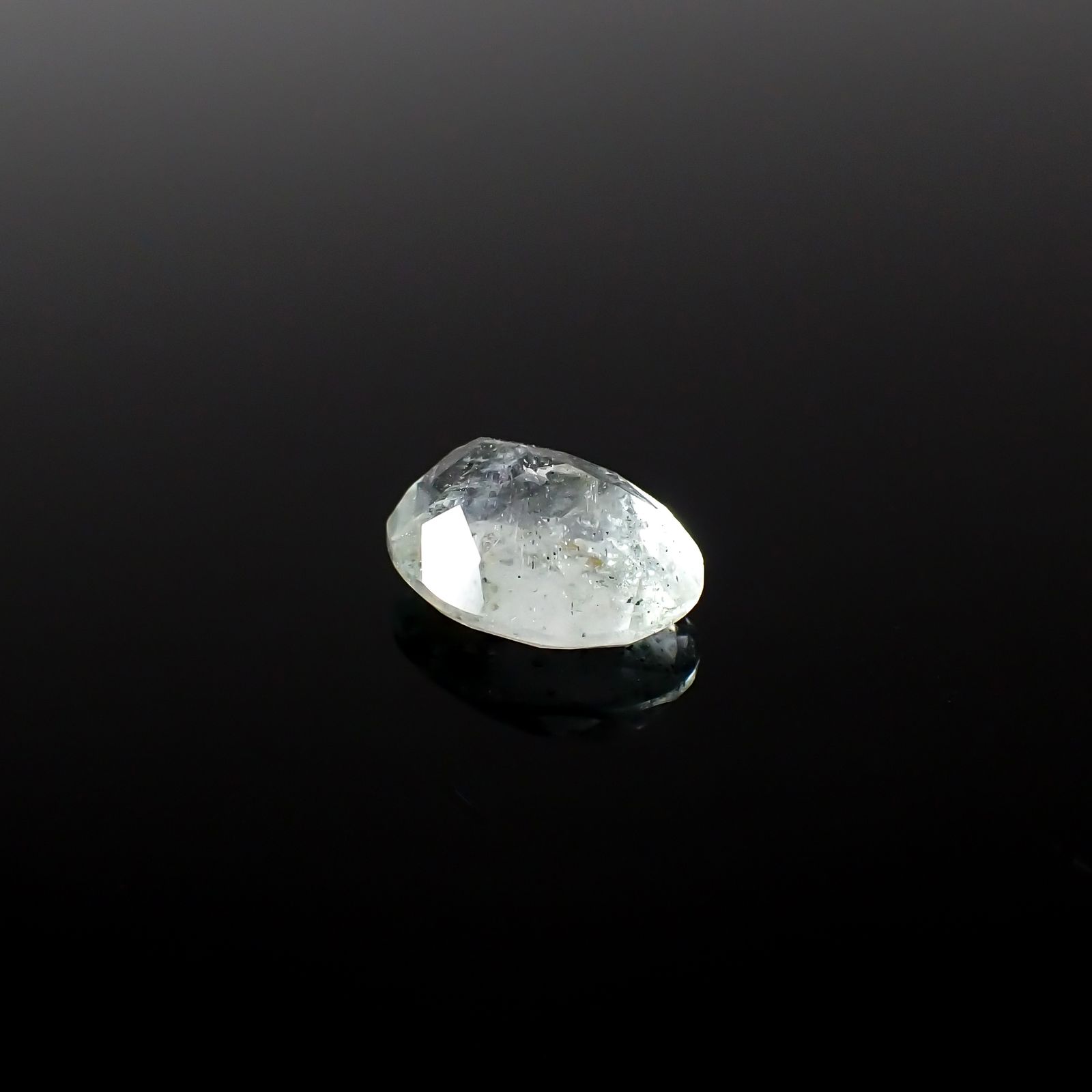 オーロラアクアマリン ブラジル産 2.53ct[240226058]10.3x7.7mm前後