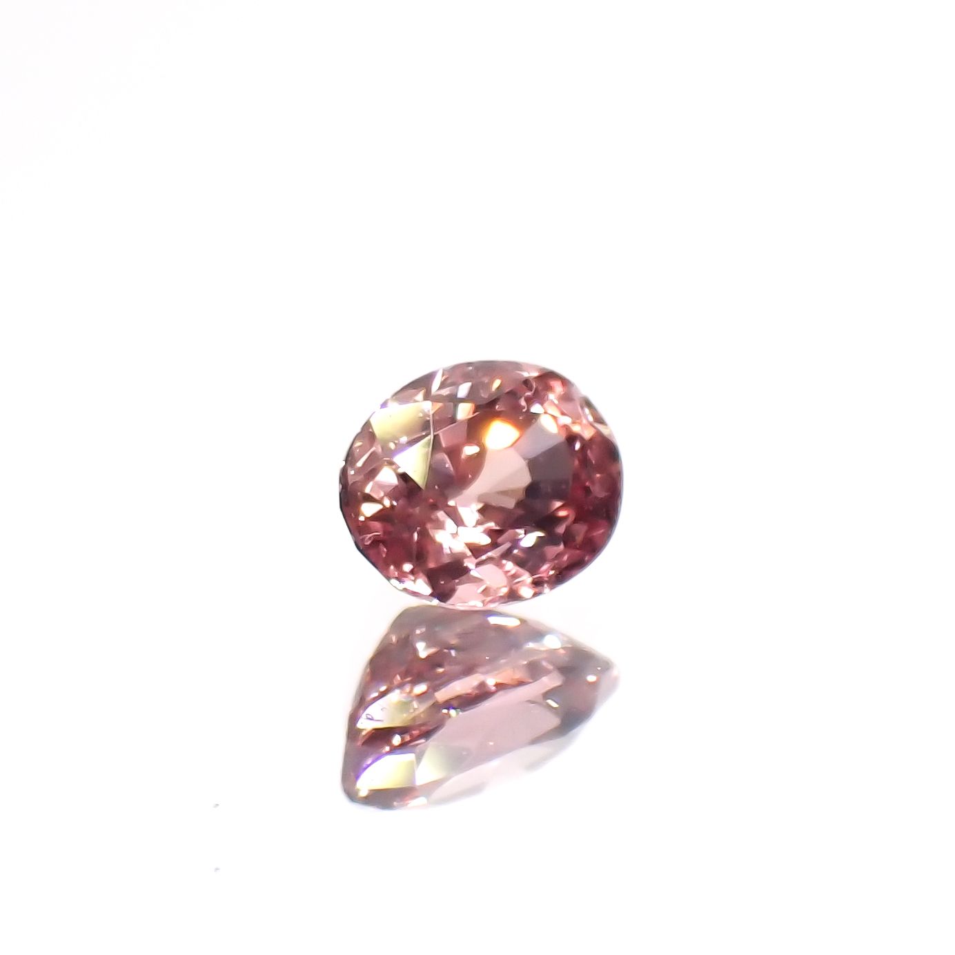 パパラチャサファイア 非加熱(宝石名サファイア/別名パパラチャ・サファイア)スリランカ産 0.25ct GIA鑑付[230521939]4.05x3.12mm前後