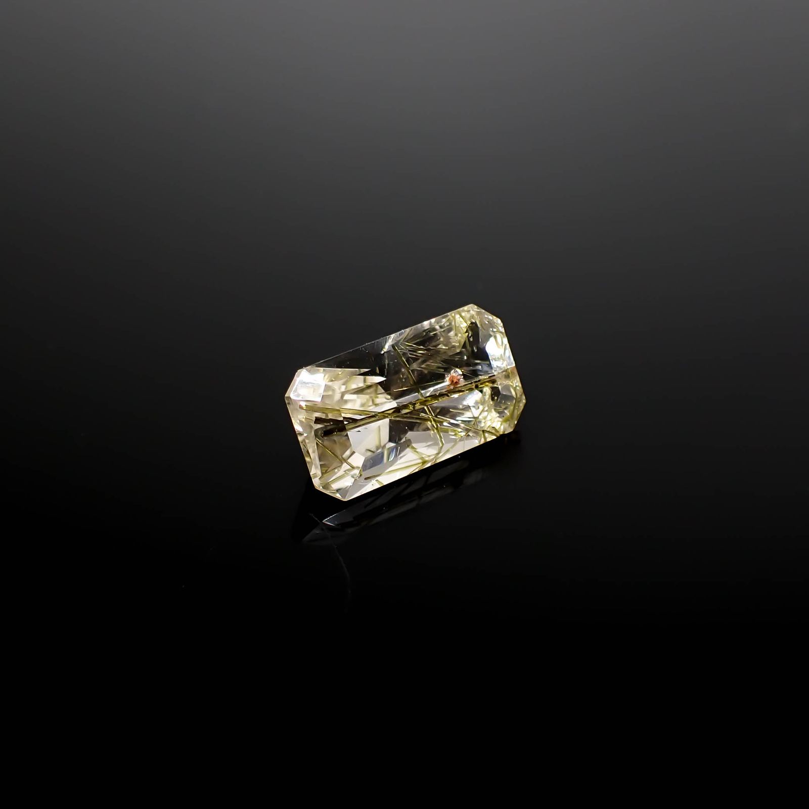 エピドートインクォーツ ブラジル産 5.71ct[240728463]15x8.3mm前後
