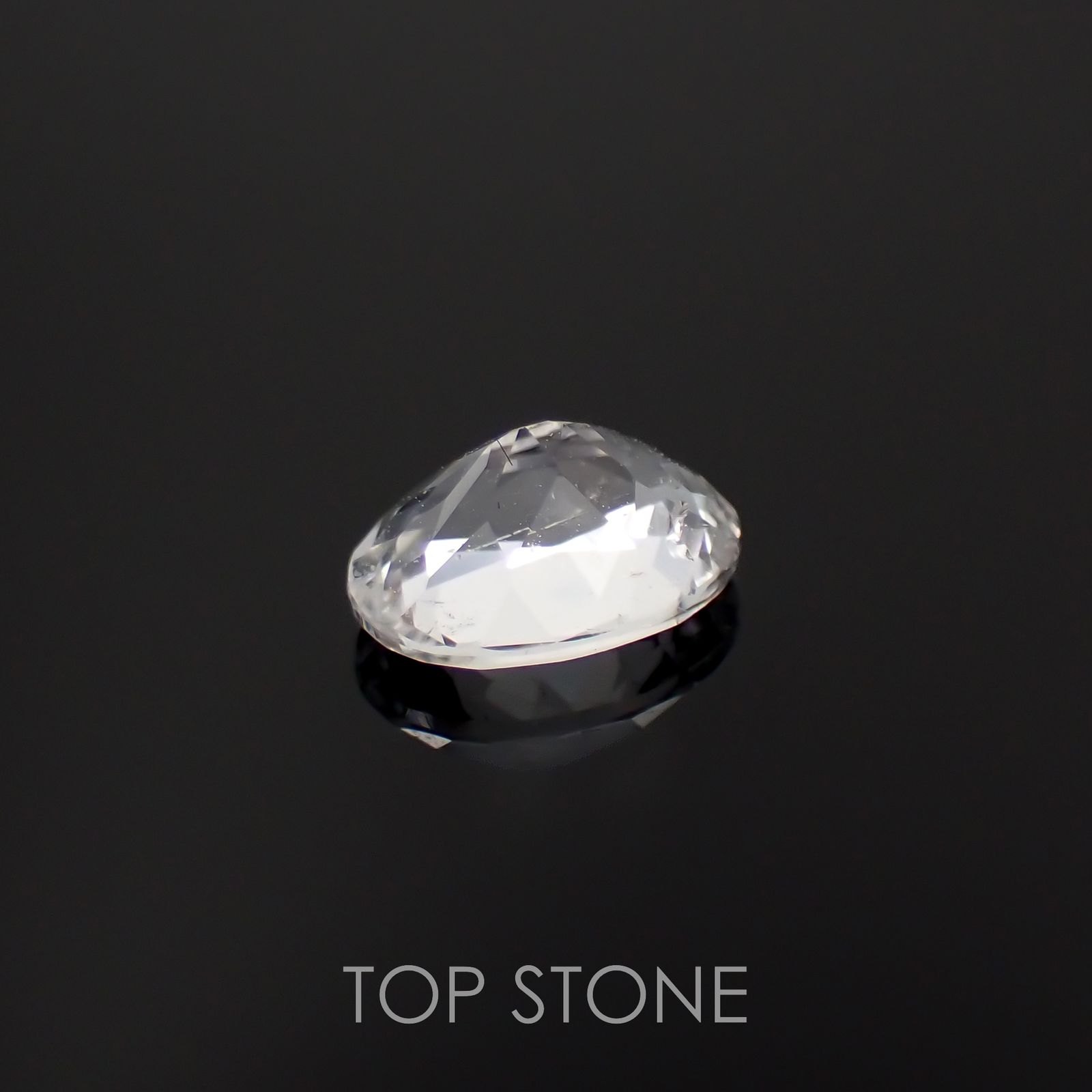 フェナカイト(宝石名フェナカイト)マダガスカル/ブラジル産 0.64ct 識別済[221119136]6.5x4.7mm前後
