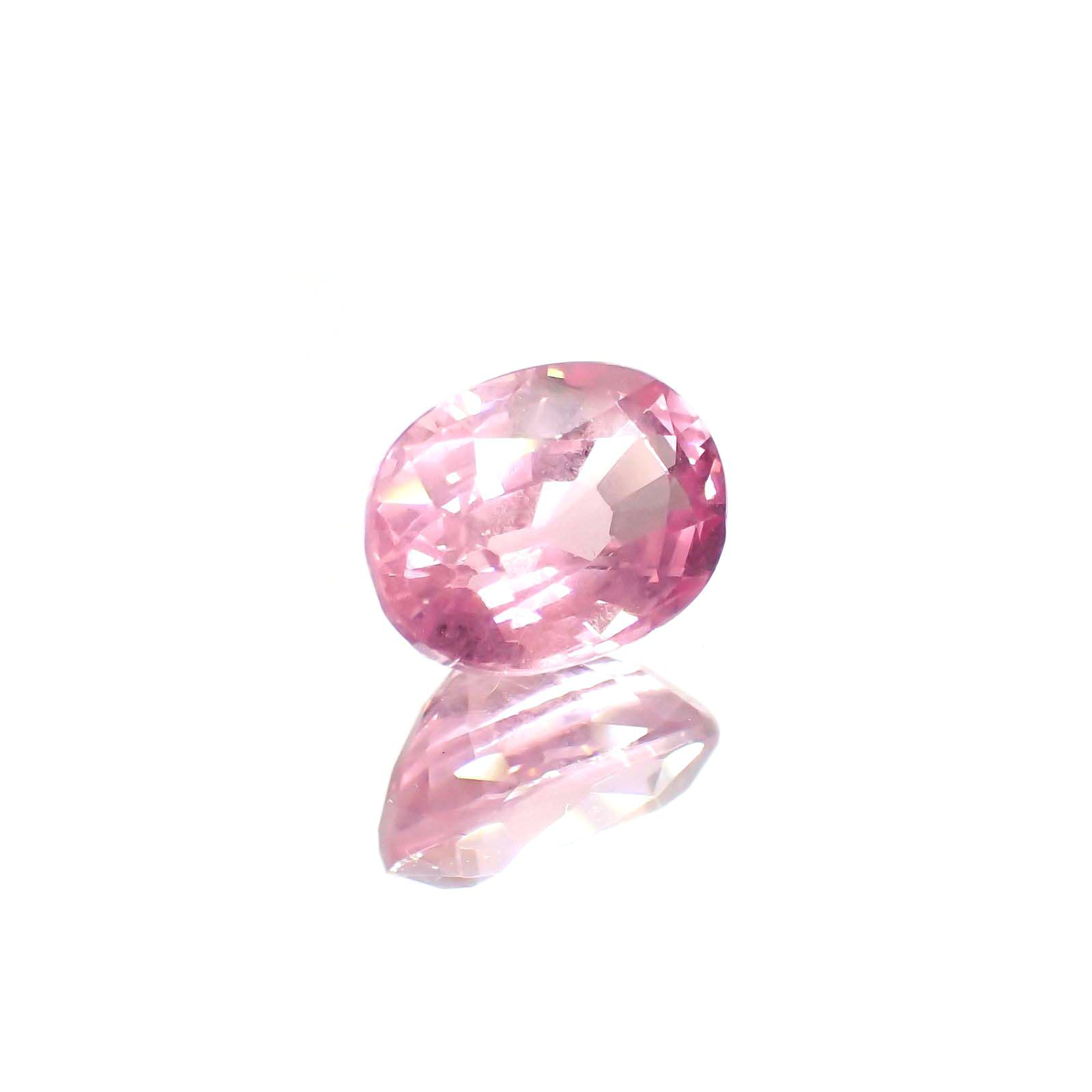 ピンクスピネル(宝石名ピンク・スピネル)タンザニア産 ソ付(彩珠) 1.414ct / 7.5x5.6mm前後 [260222574]