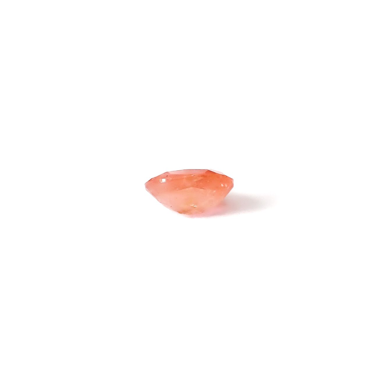 ヴェイリネナイト(宝石名ベイリネイト)パキスタン産 識別済 0.25ct / 4.6x3.5mm前後 [260432003]