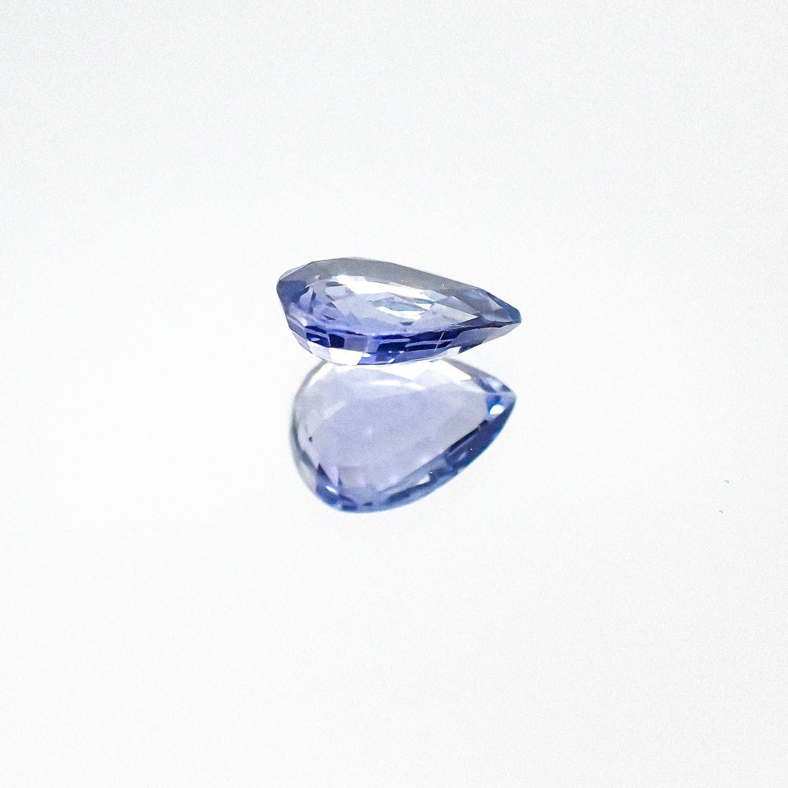 サファイア(宝石名サファイア) ミャンマー産 0.89ct 識別済[20084521]7×5.5mm前後