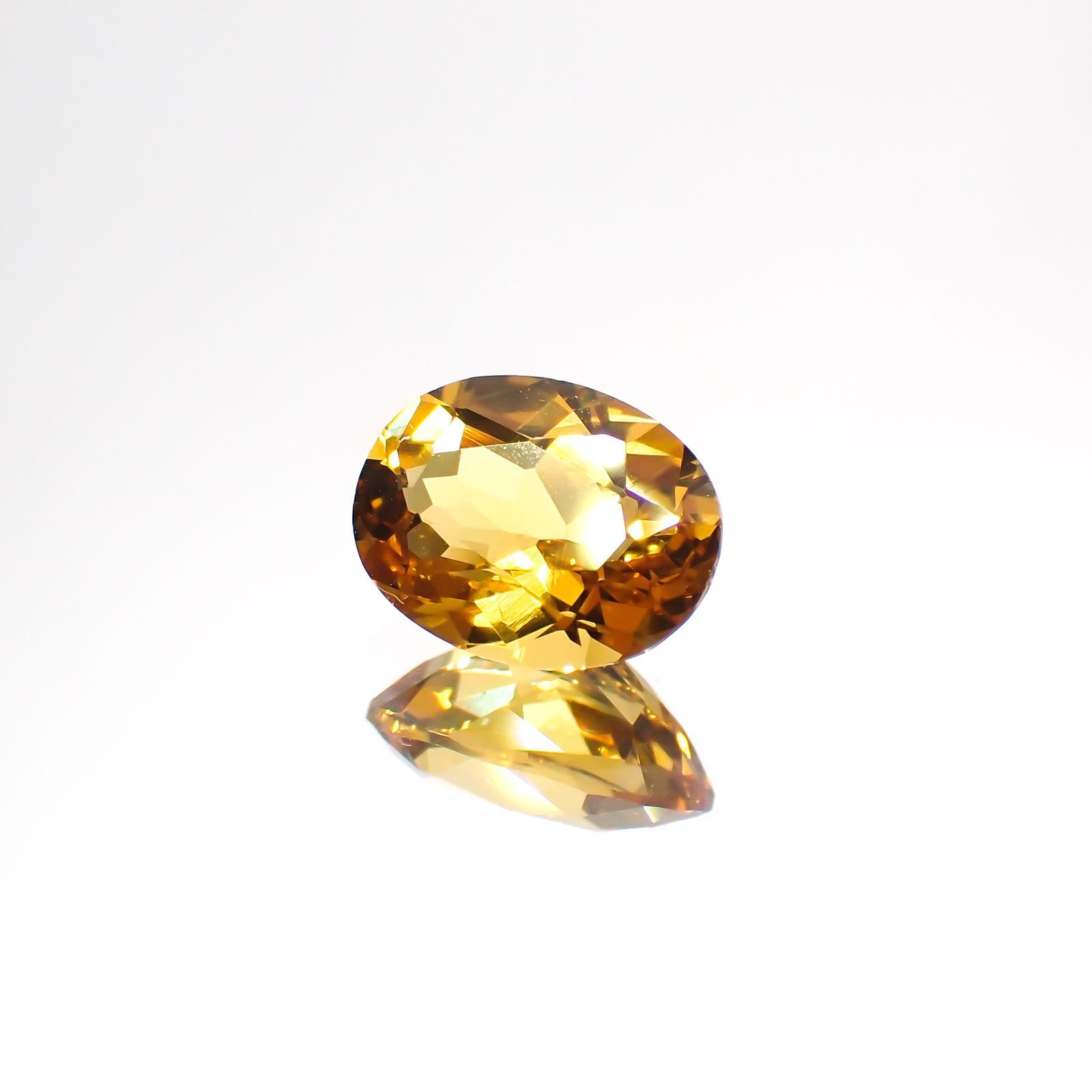 ゴールデンベリル(宝石名ゴールデン・ベリル)ブラジル産 1.10ct 識別済[220114227]7.9x6.1mm前後
