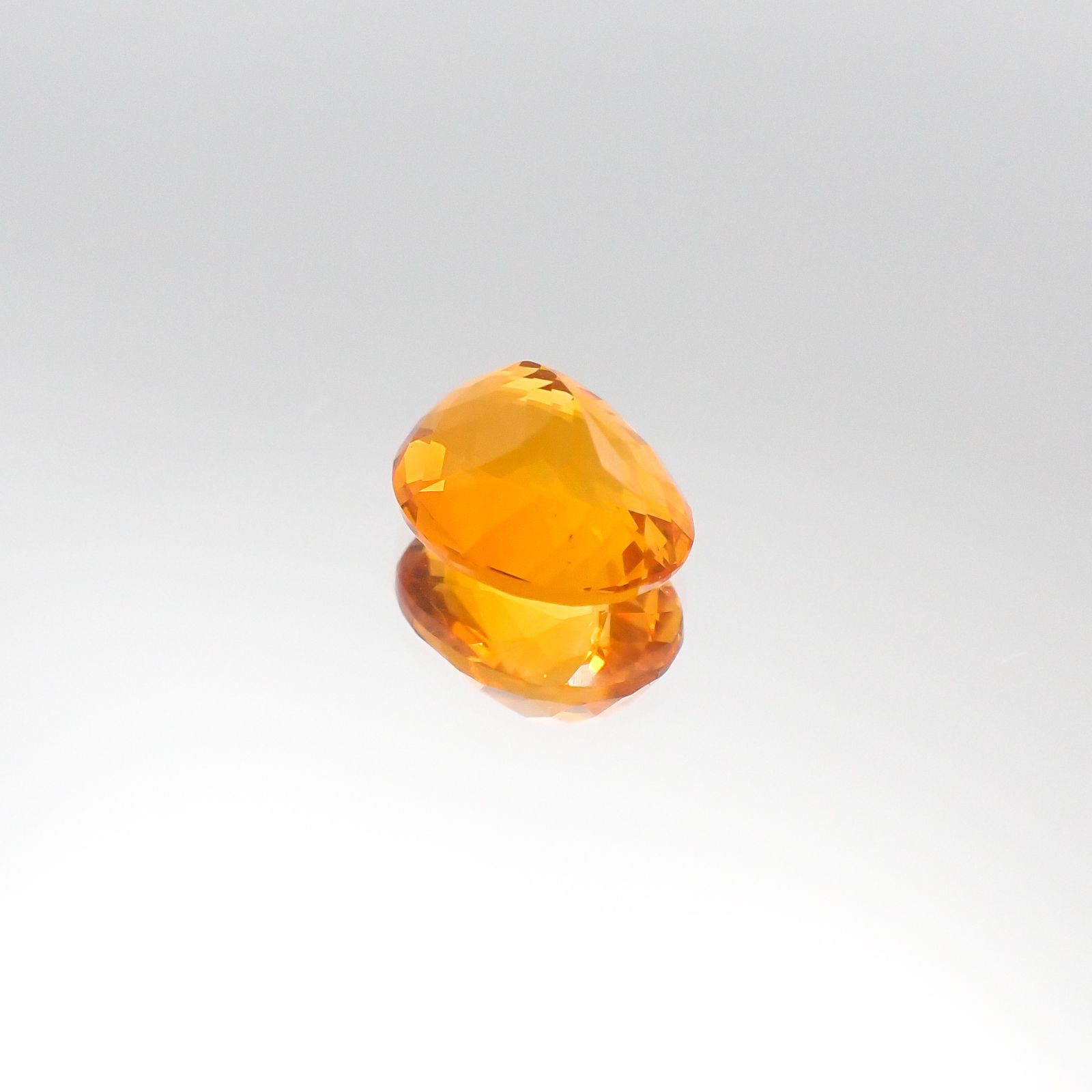 ファイヤーオパール(宝石名ファイヤー・オパール)メキシコ産 1.45ct 識別済[231023913]9.1x7.1mm前後