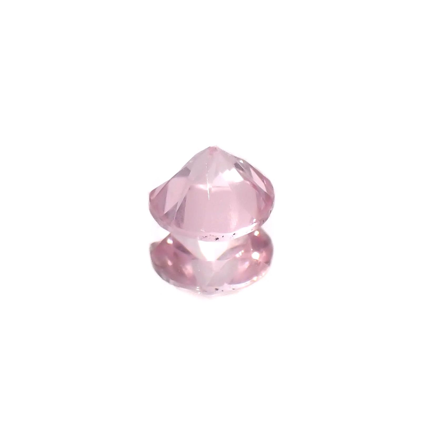 シルキーピンクスピネル タンザニア産 0.45ct / 4.5x4.5mm前後 [230421582]