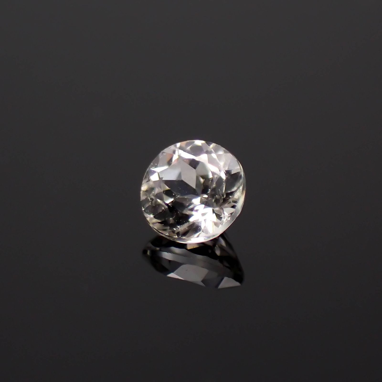 リューコガーネット ビルマ産 0.20ct[230421420]3.3x3.3mm前後