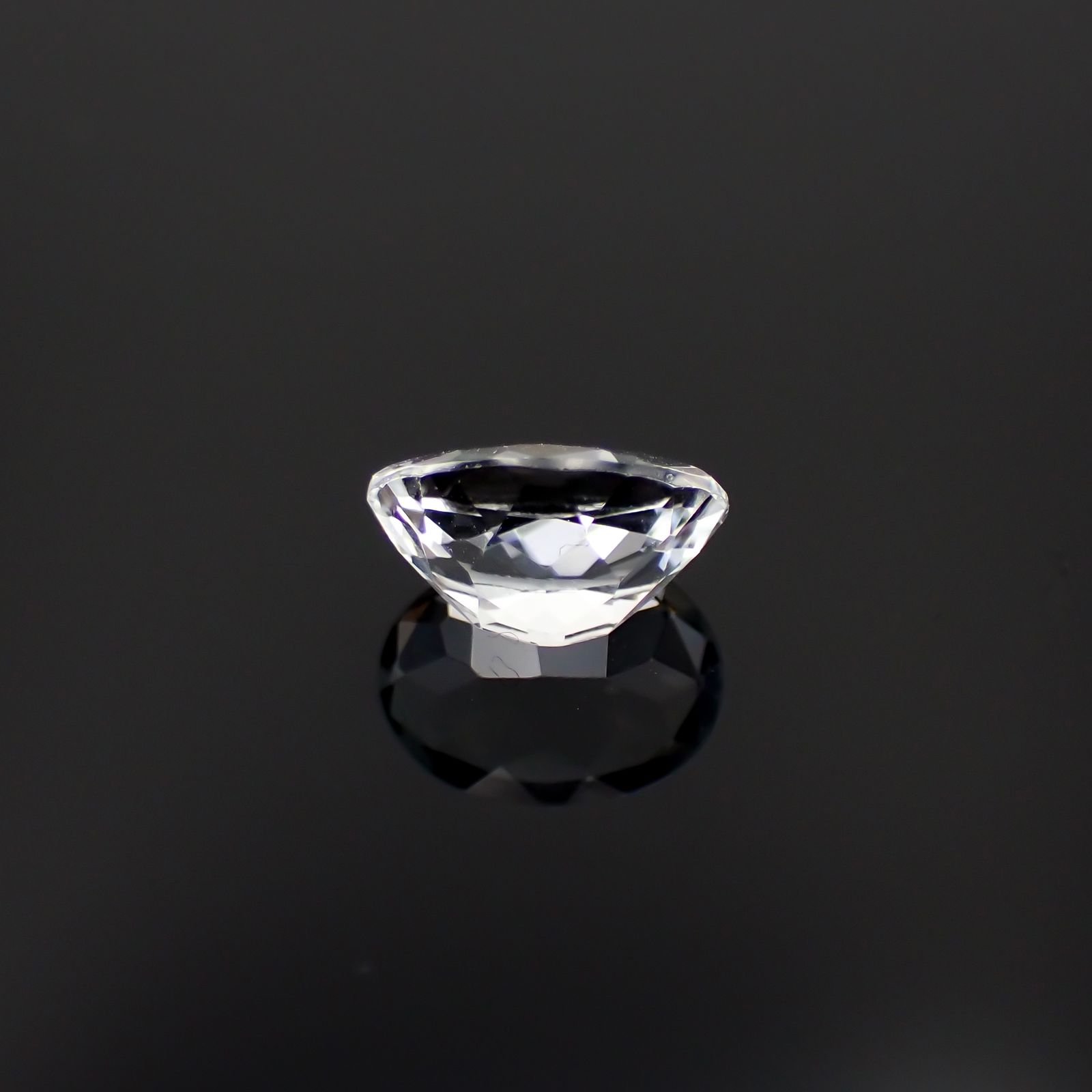 ゴッシェナイト パキスタン・ヒマラヤ産 1.01ct[230421832]7.7x5.8mm前後