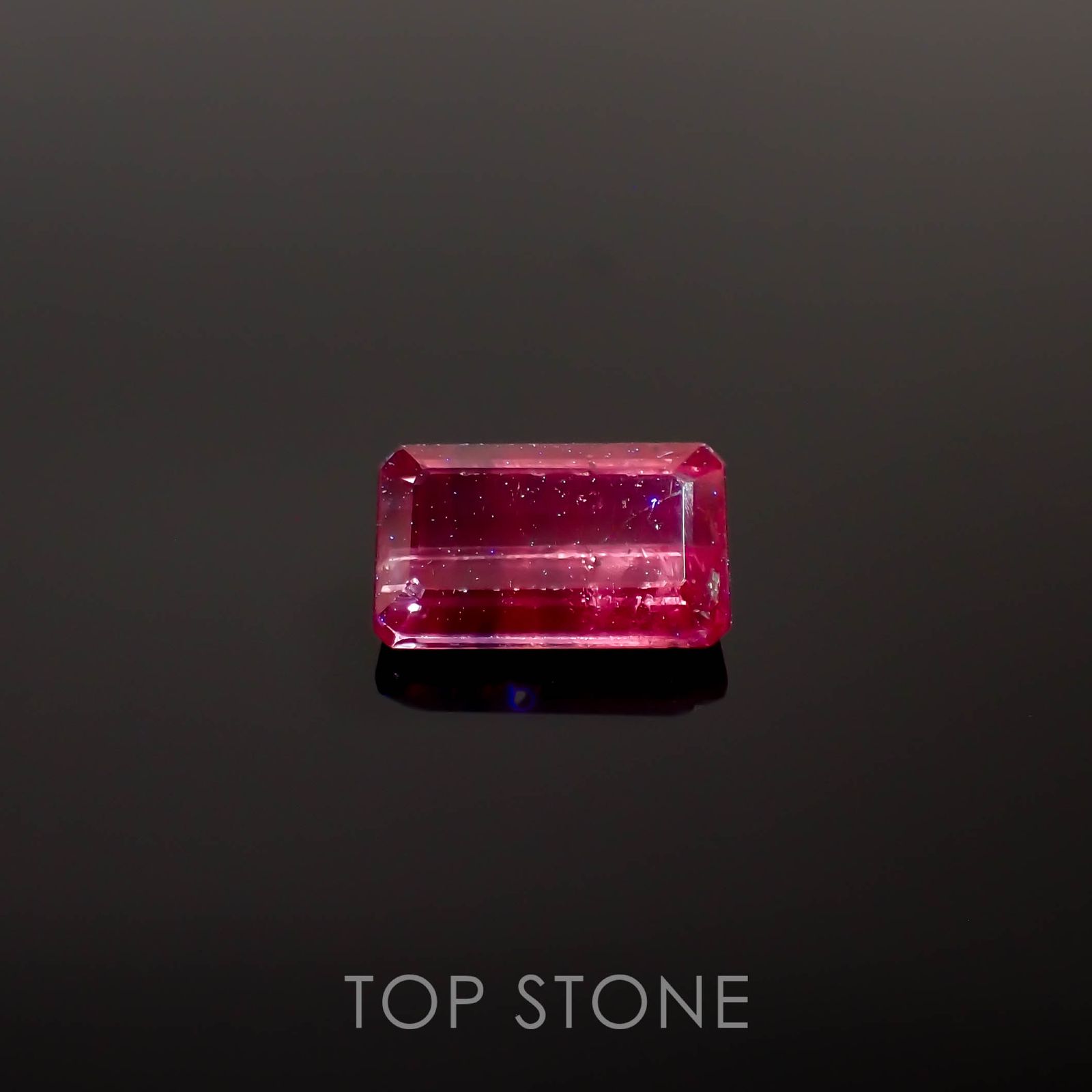 ウィンザーサファイア タンザニア・ウィンザー産 1.06ct[230320908]7x4.3mm前後