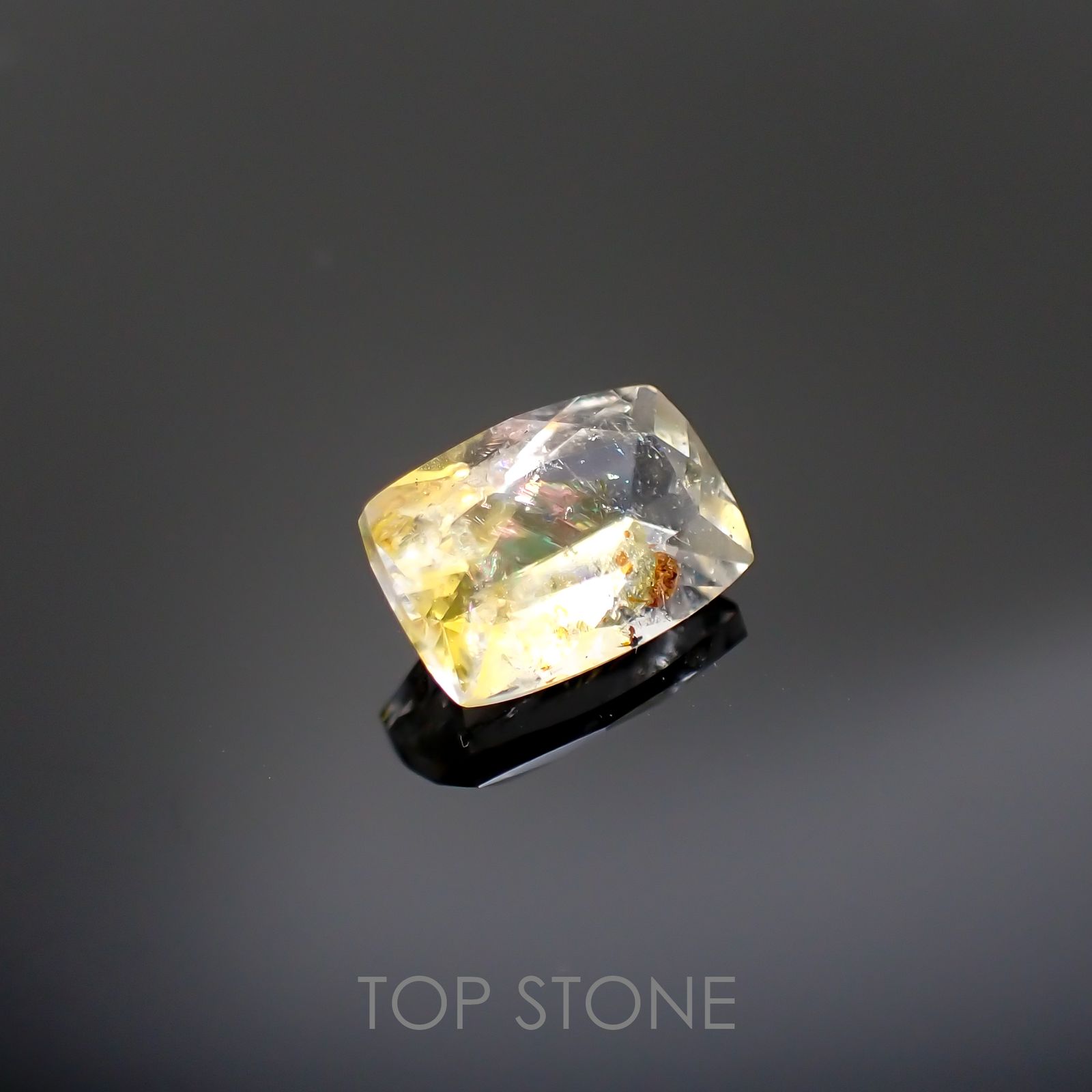 オーロラクォーツ ブラジル・ミナスジェライス産 1.55ct[220114385]8.8x6.1mm前後