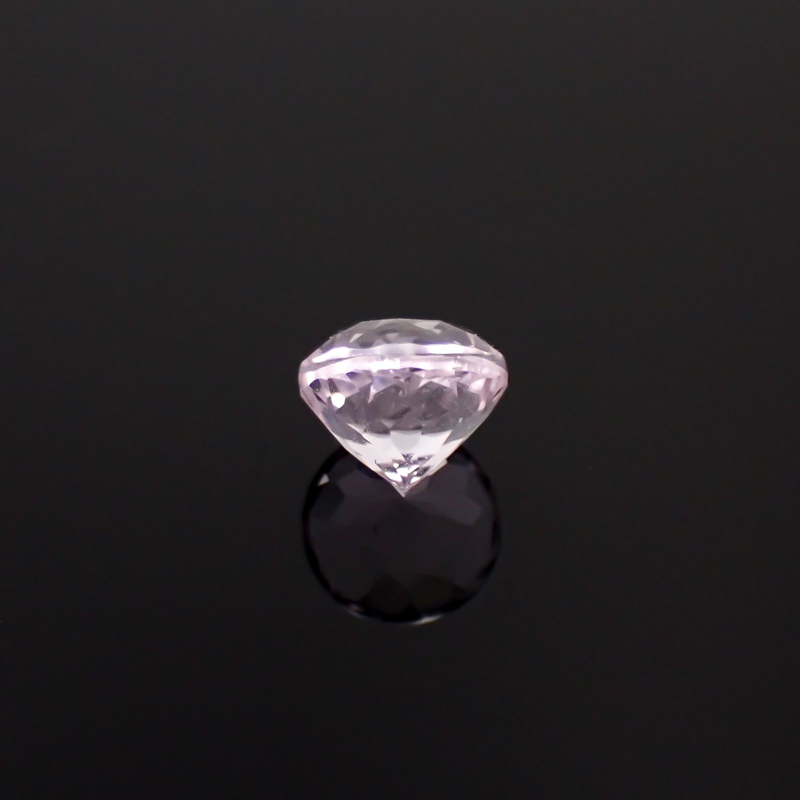 クンツァイト アフガニスタン産 1.09ct[231224776]6x6mm前後