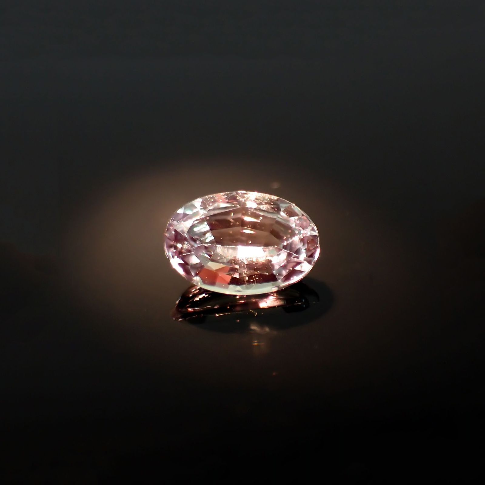 アレキサンドライト(宝石名アレキサンドライト)ブラジル産 GIA鑑付 0.50ct / 6.1x4.13mm前後 [230823160]