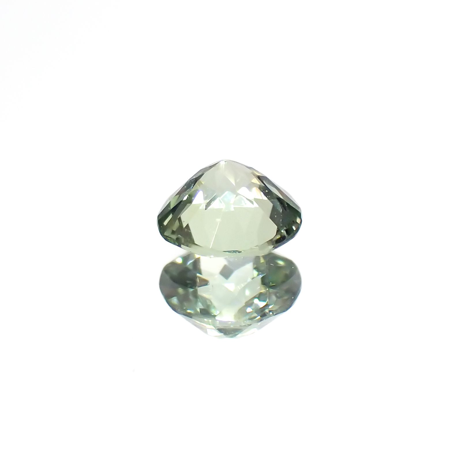 バナジウムコーネルピン(宝石名コーネルピン)タンザニア・タンガ州産 0.21ct 識別済[230320935]3.8x3.8mm前後